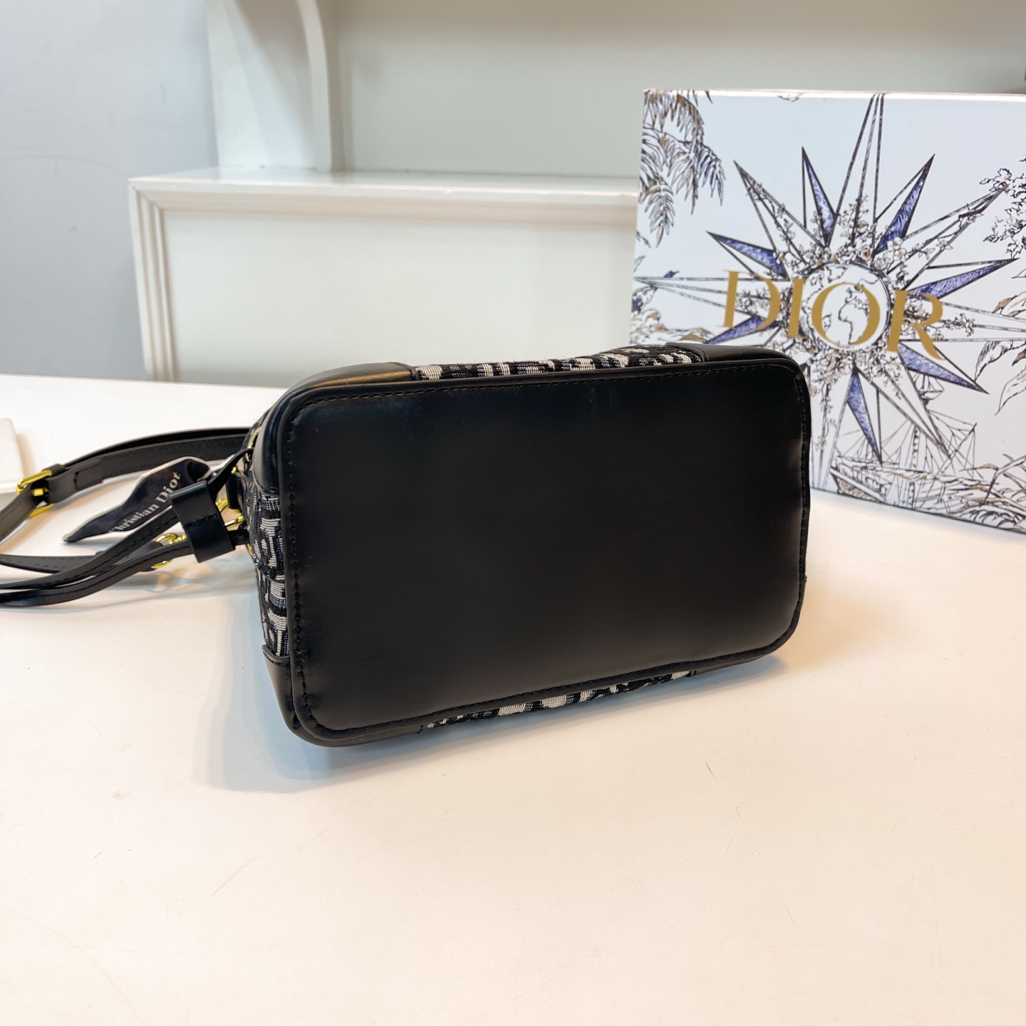 39$ dh DIOR 43819 Shoulder bag size 21X19X12 cm 61273023792 BY2489 gallery