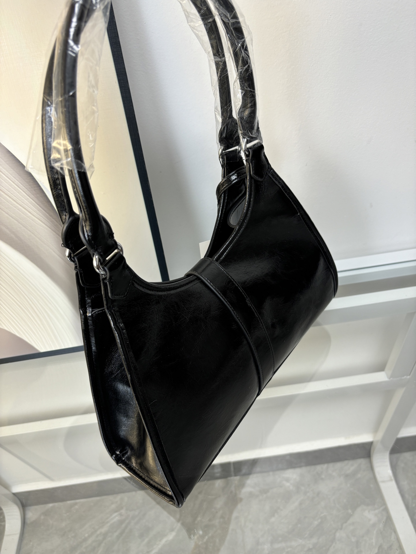 40$ PRADA Shoulder bag size 32X11X25 cm 611810 BR1718 gallery