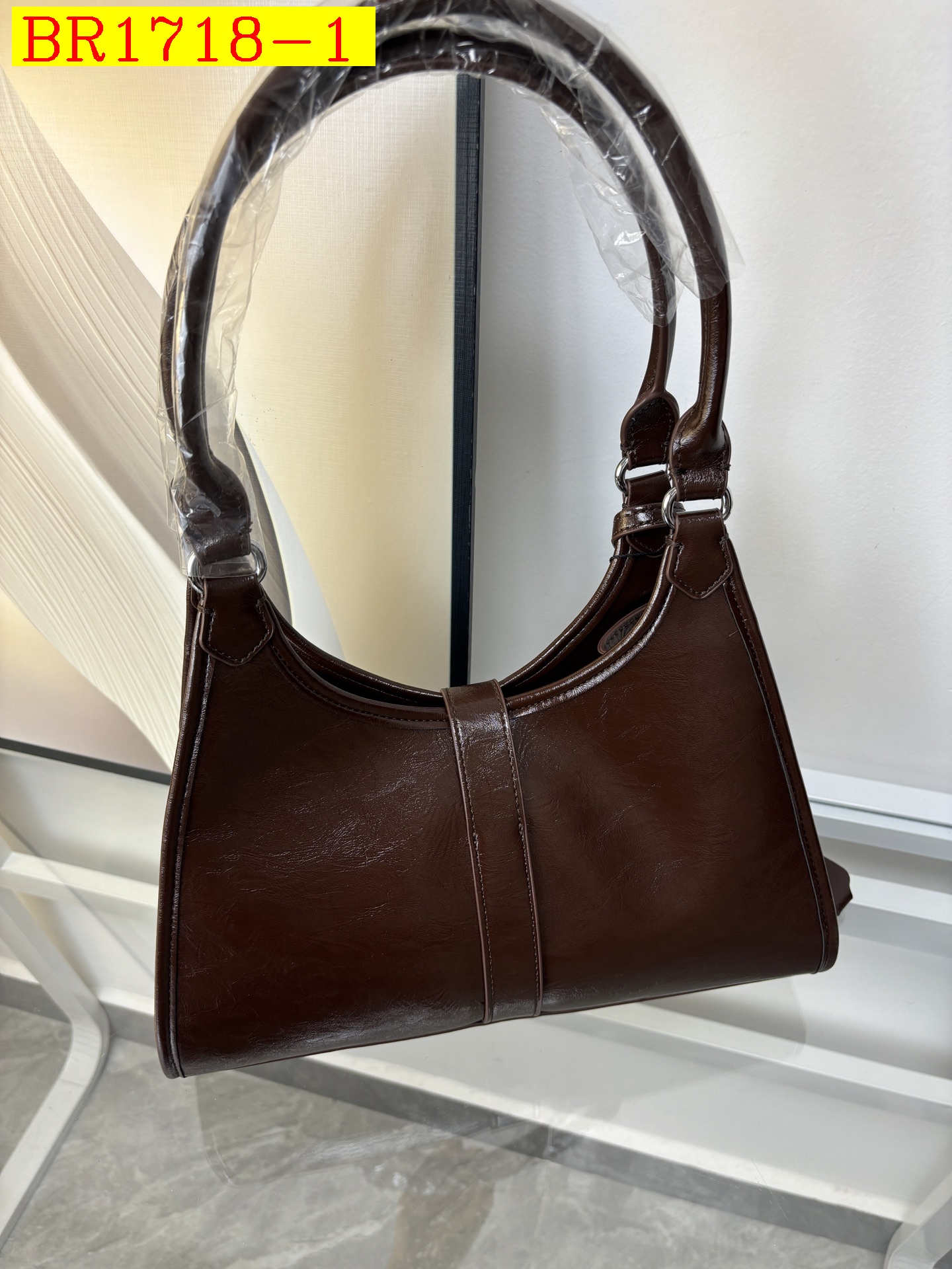 40$ PRADA Shoulder bag size 32X11X25 cm 611810 BR1718 gallery