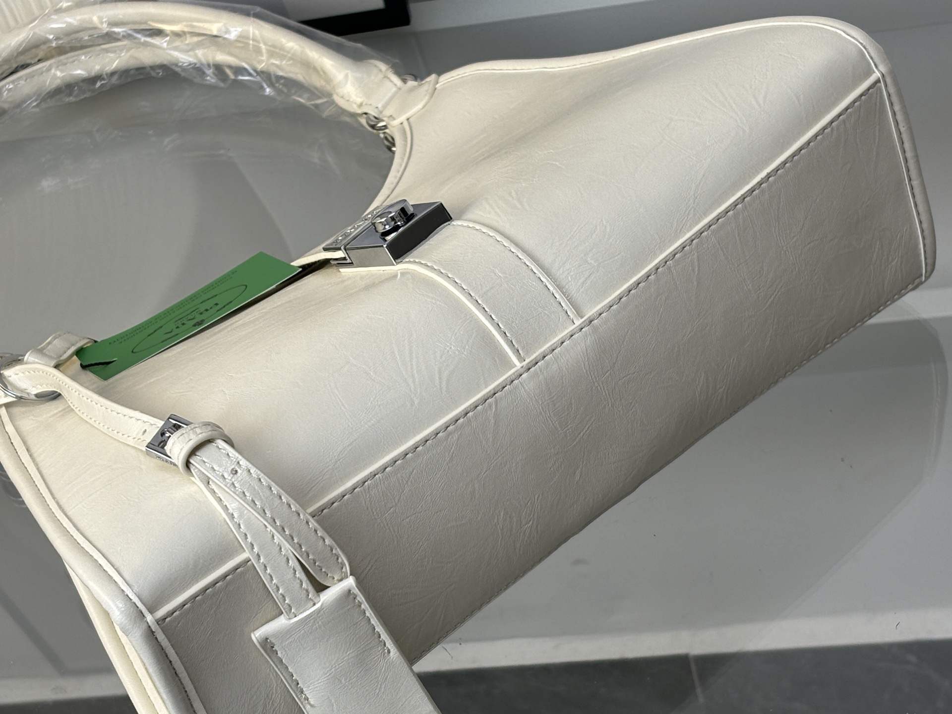 40$ PRADA Shoulder bag size 32X11X25 cm 611810 BR1718 gallery
