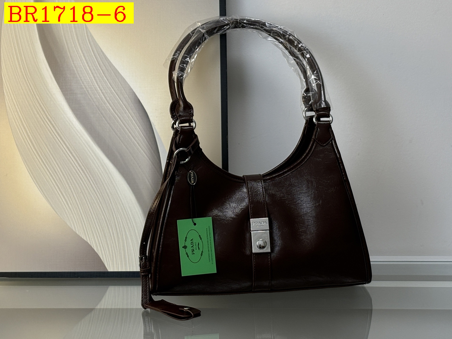 40$ PRADA Shoulder bag size 32X11X25 cm 611810 BR1718 gallery