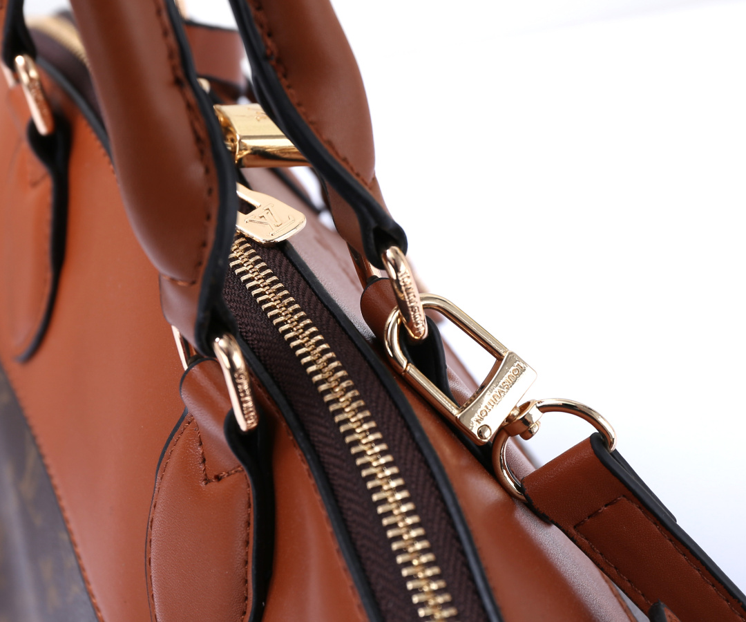 40$ dh LV 622927 Shoulder bag size 35x14x25 cm 41573024708 BR1706 gallery
