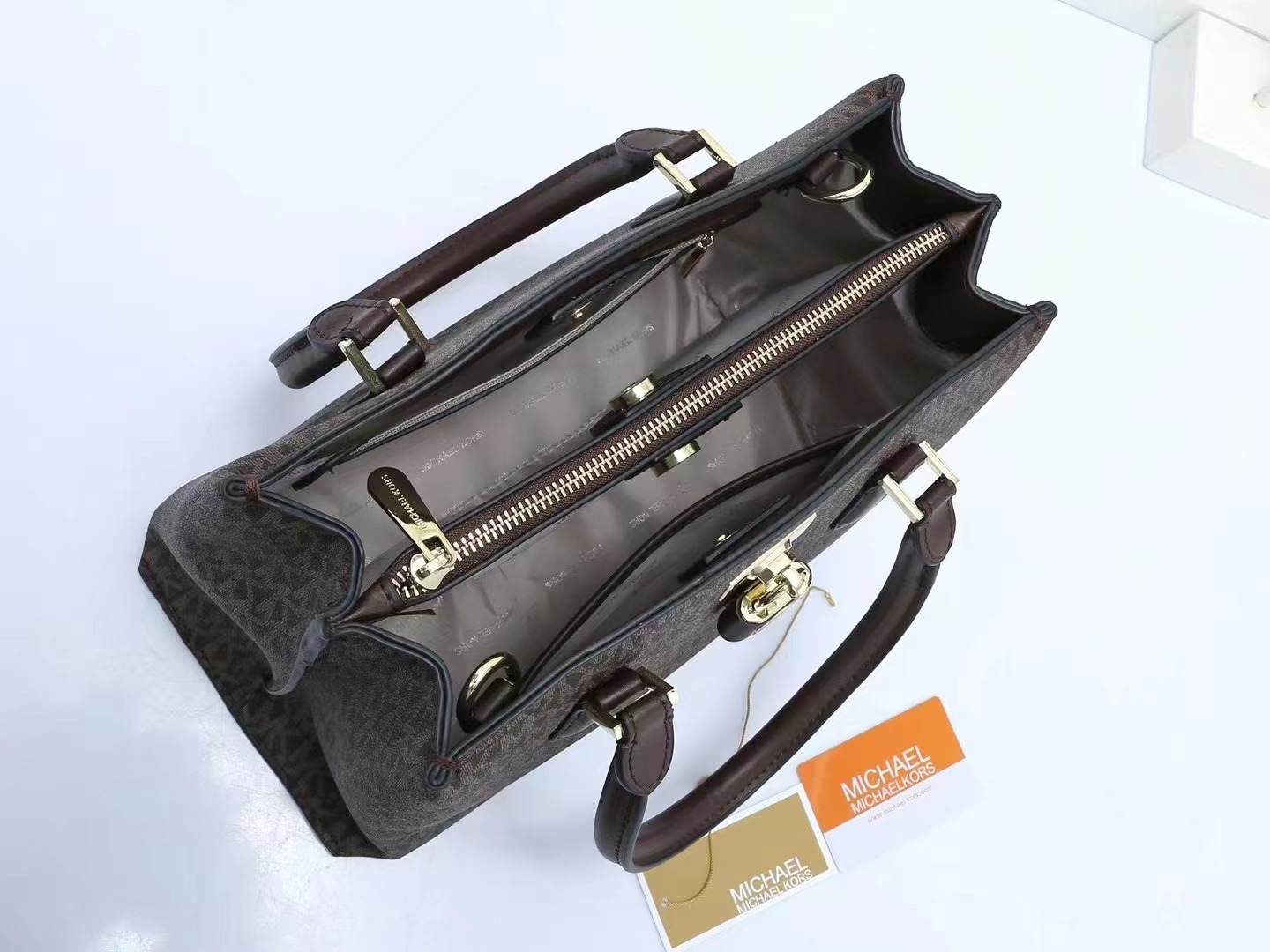 41$ MK 23009 Tote bag size 30x22x15 cm 817850 BR1762 gallery