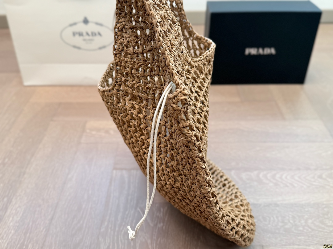 41$ PRADA Straw woven bag size 38x38 cm 425180 ZZ279 gallery