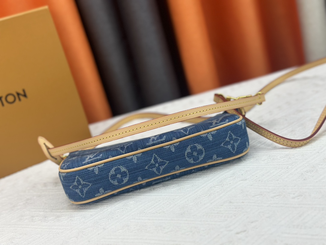 41$ new_dh LV_M82962 SIZE 23X13X4 CM 82514023791 XR1B196 gallery
