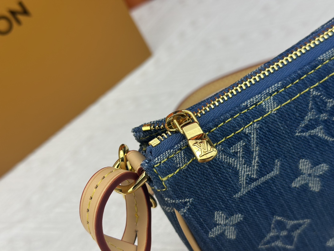 41$ new_dh LV_M82962 SIZE 23X13X4 CM 82514023791 XR1B196 gallery
