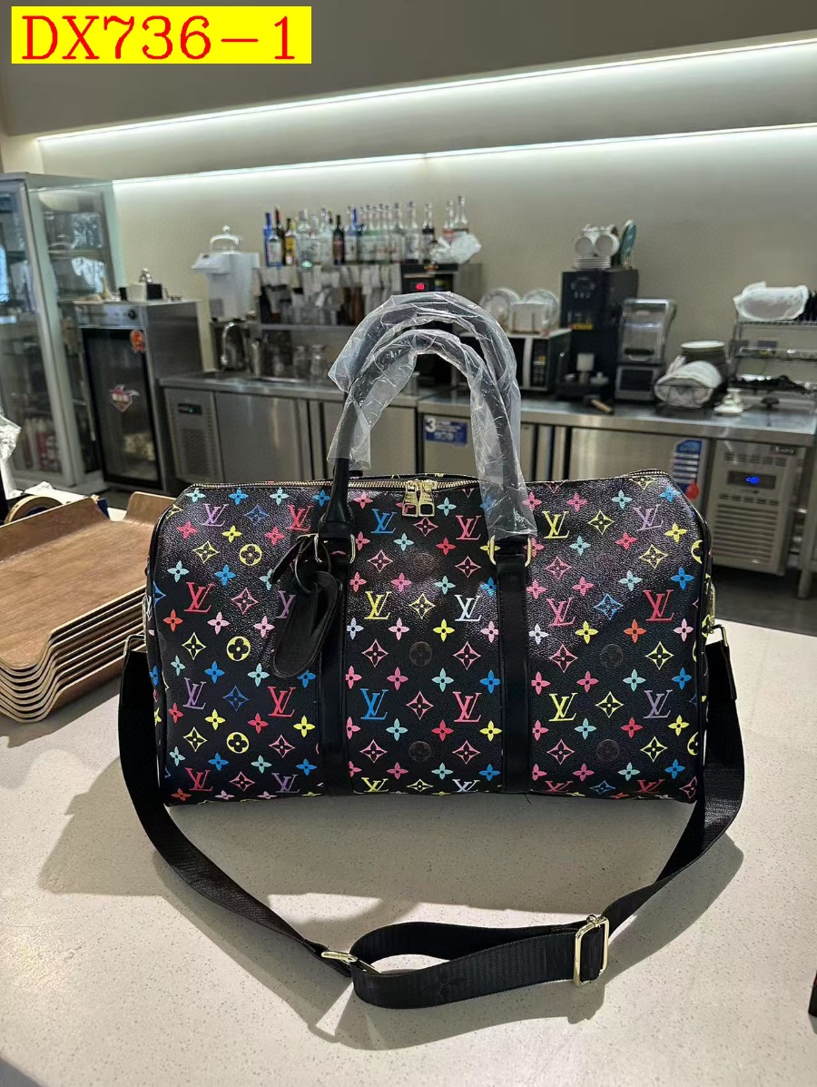 42$ LV Travelling bag size 45x29x18 cm 514736 DX736 gallery