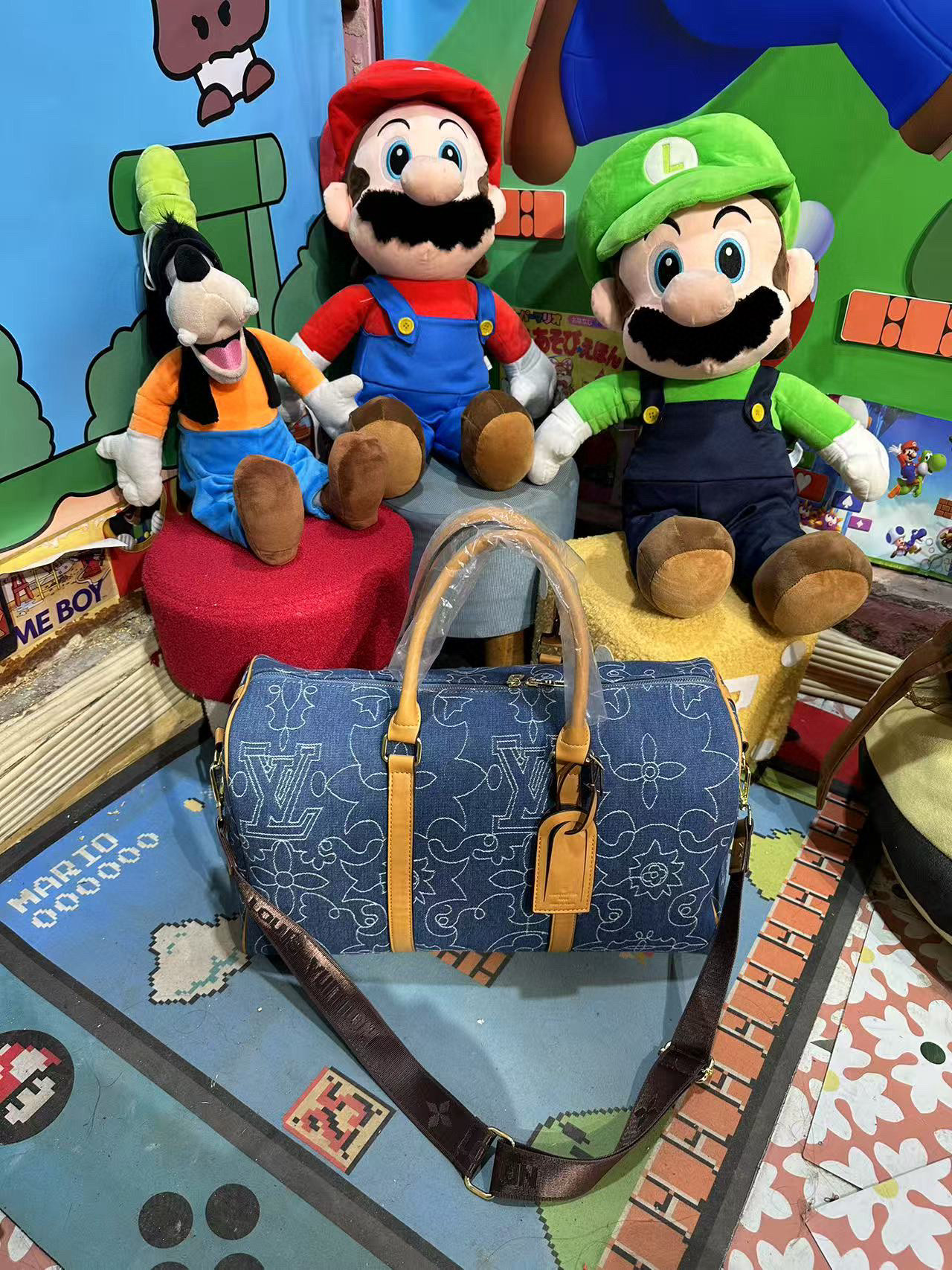 42$ Lv 34613 Travelling bag size 45x29x18 cm 315766 DX714 gallery