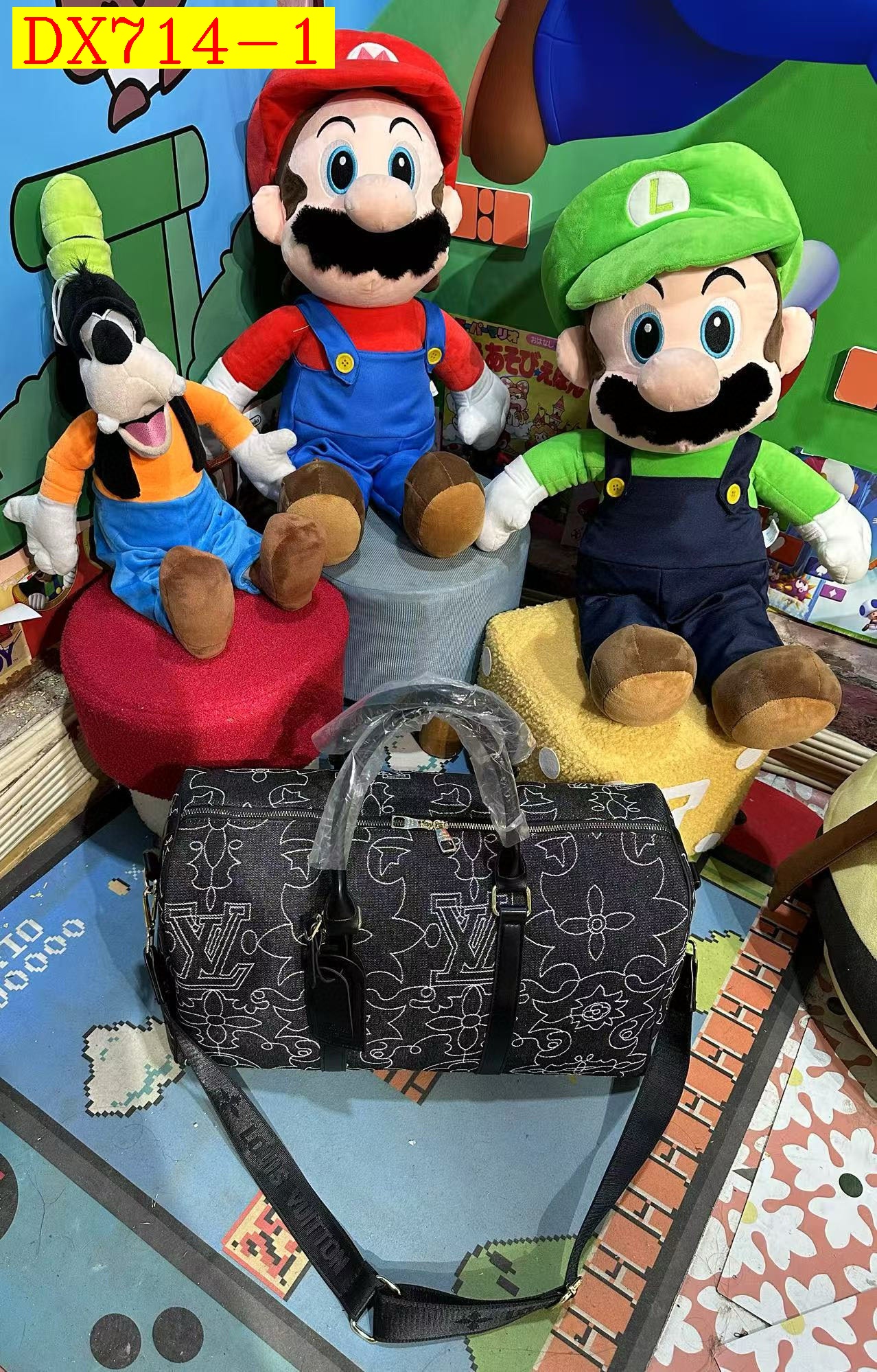 42$ Lv 34613 Travelling bag size 45x29x18 cm 315766 DX714 gallery