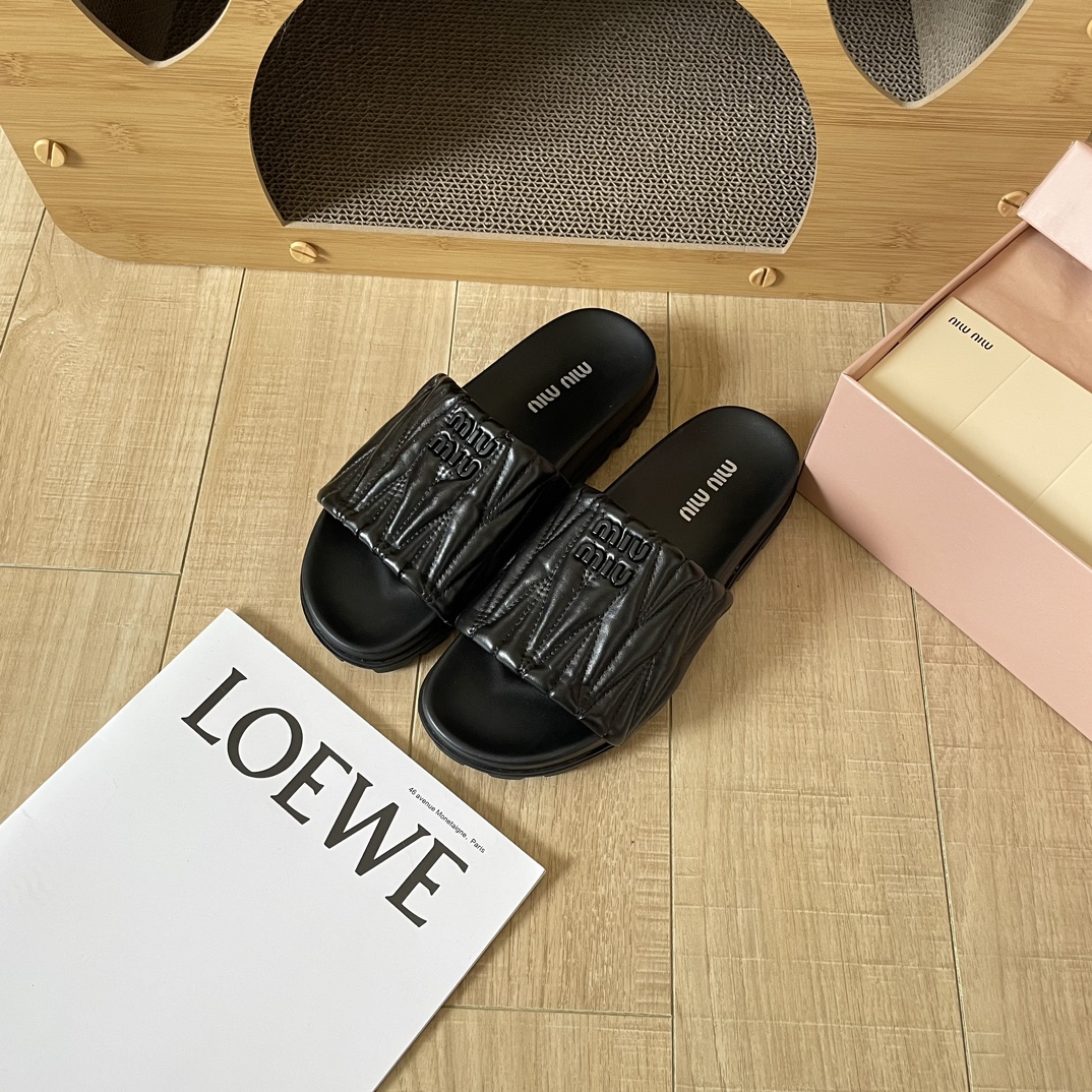 43$ Miumiu QUEEN size 34-41 312920 MR565 gallery