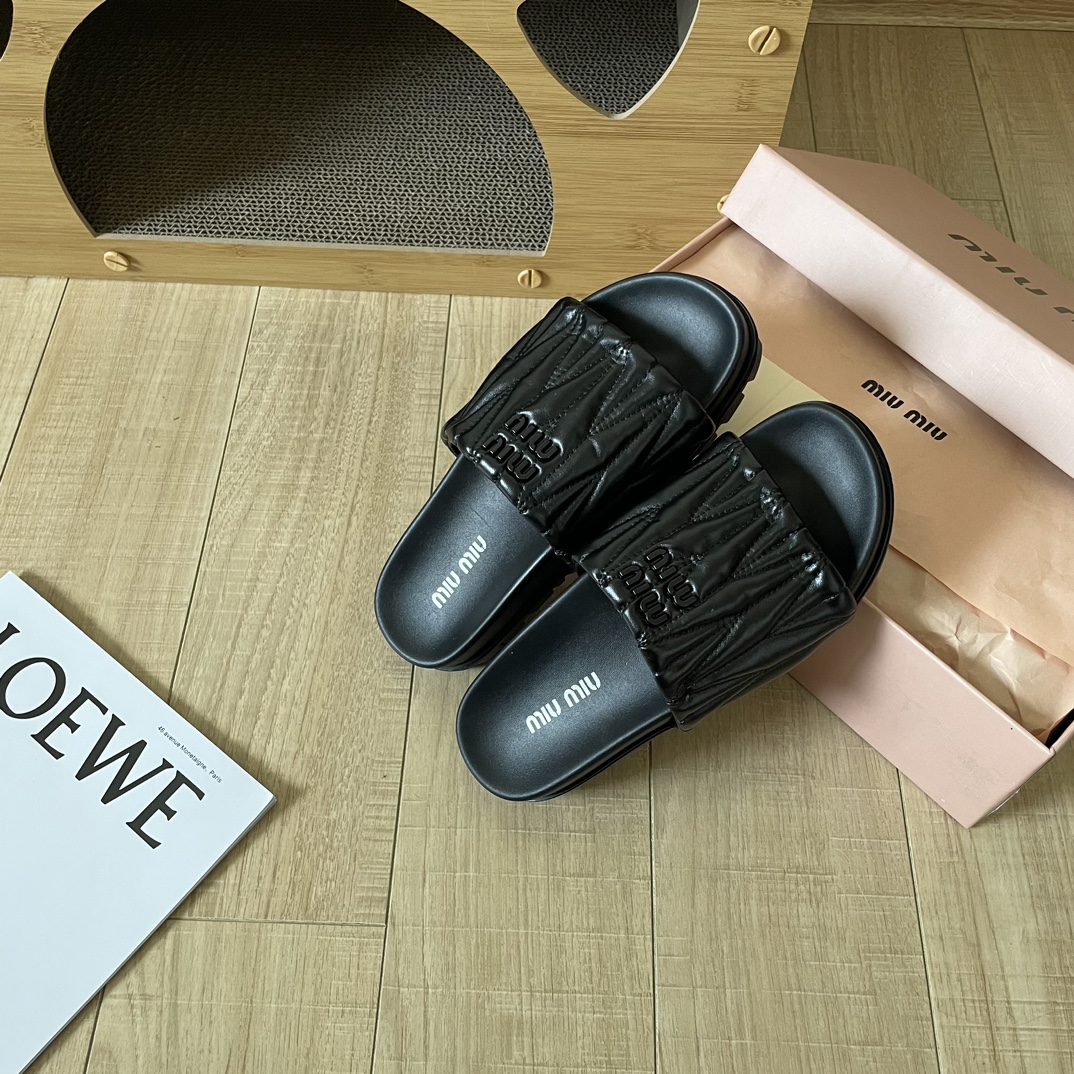 43$ Miumiu QUEEN size 34-41 312920 MR565 gallery
