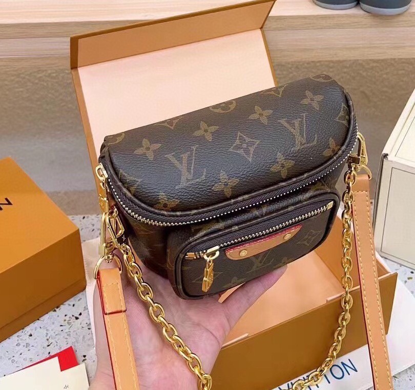 43$ new_dh LV 2023 SIZE 19X12X9 CM 92635024813 DX2B74 gallery