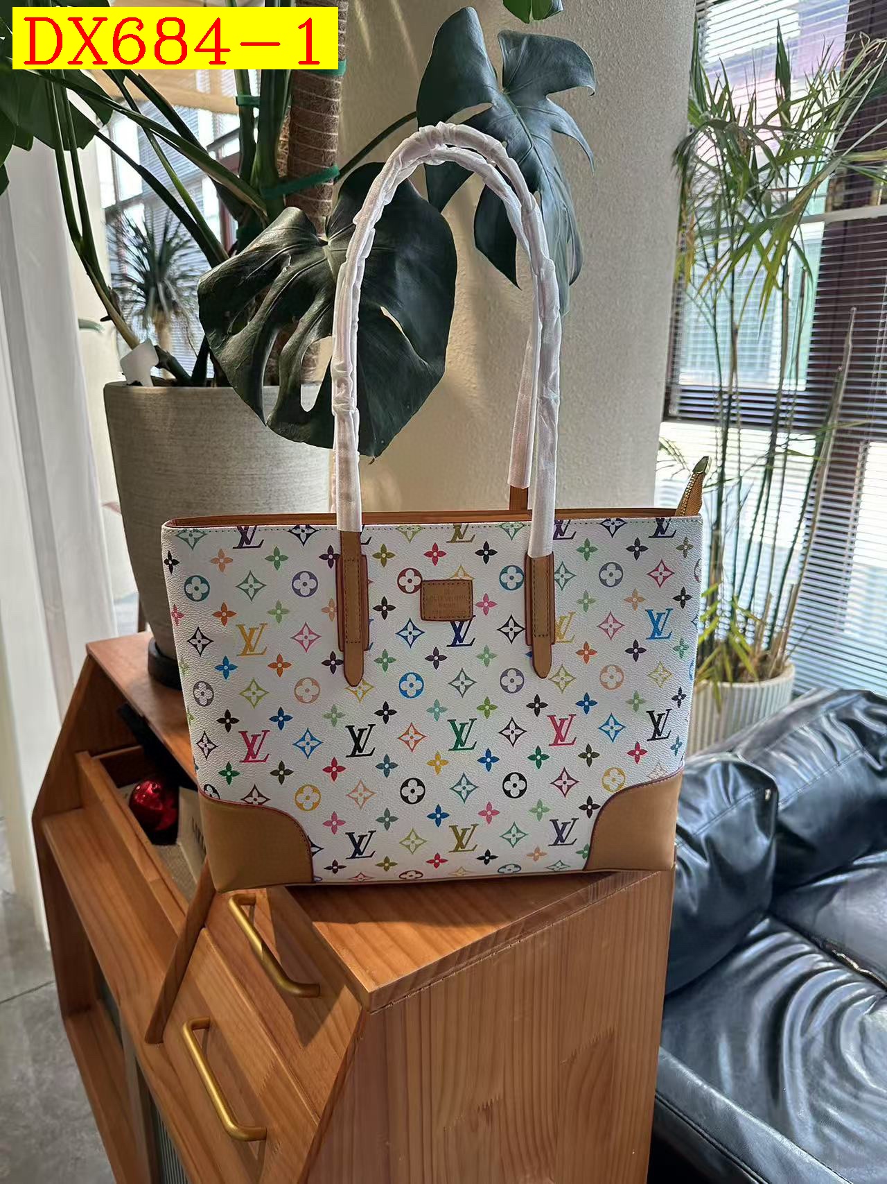 44$ dh LV 69413 Tote bag size 41x28x12 cm 61283034046 DX684 gallery