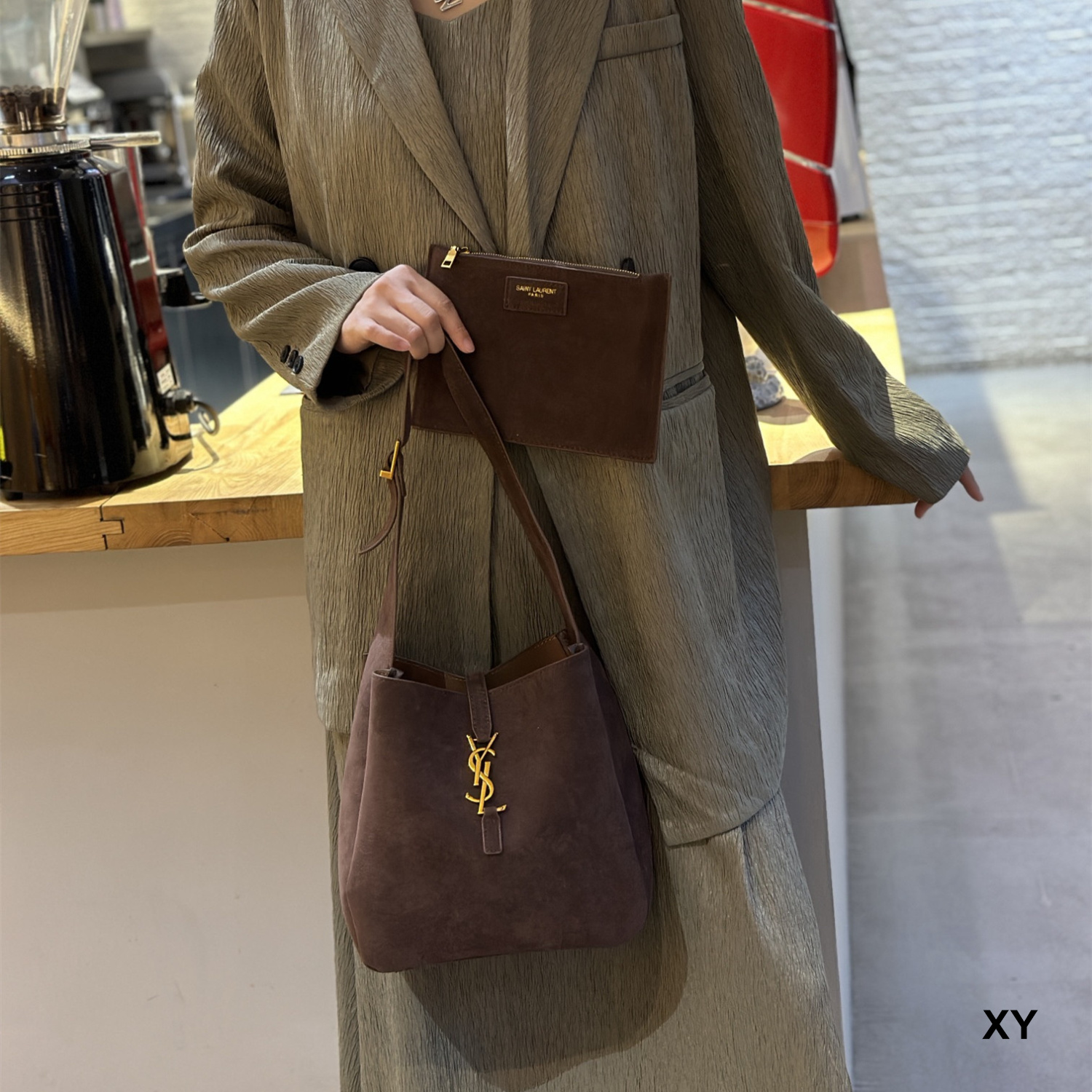 45$ YSL 2111 Shoulder bag size 23x11x24 cm 227480 BR1726 gallery