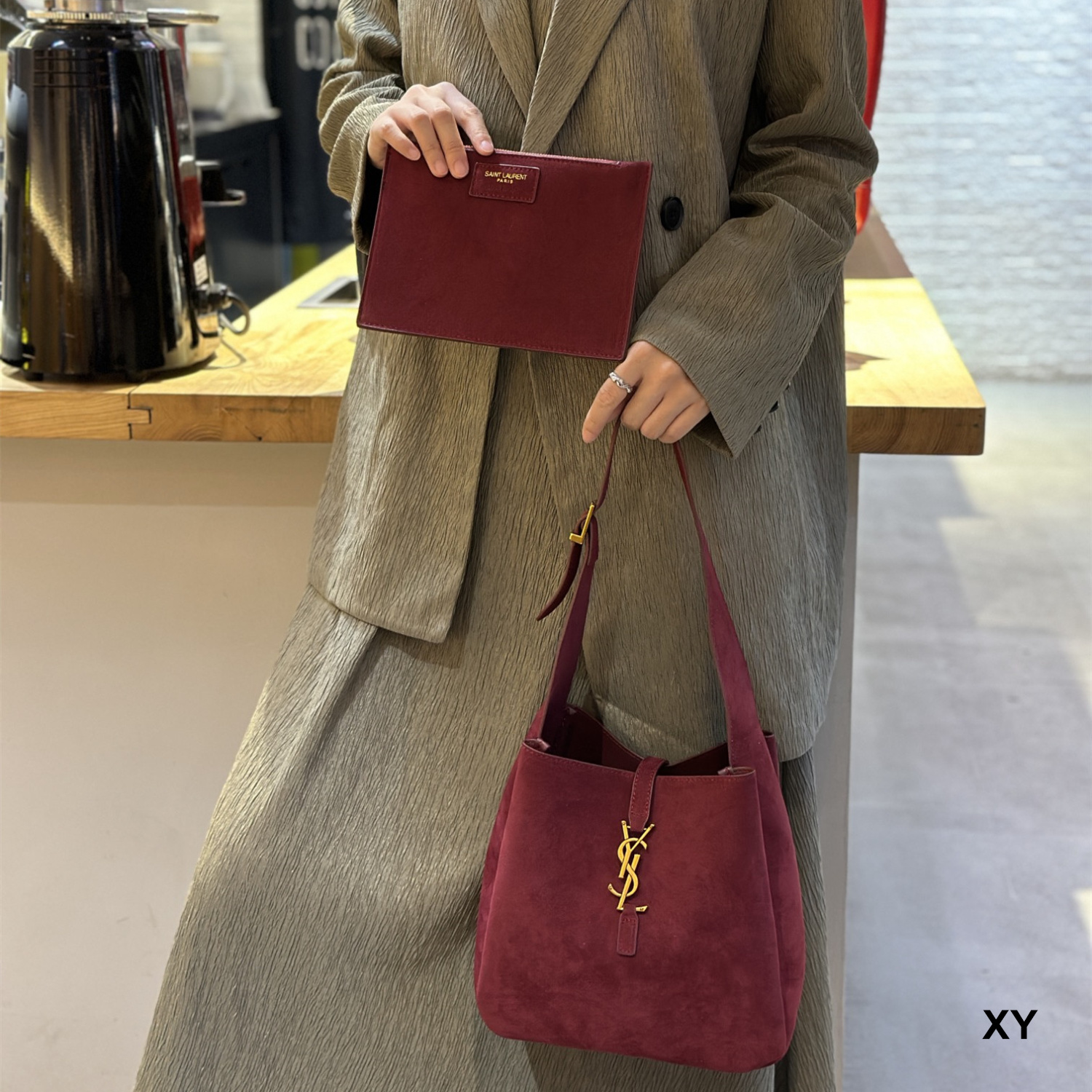 45$ YSL 2111 Shoulder bag size 23x11x24 cm 227480 BR1726 gallery