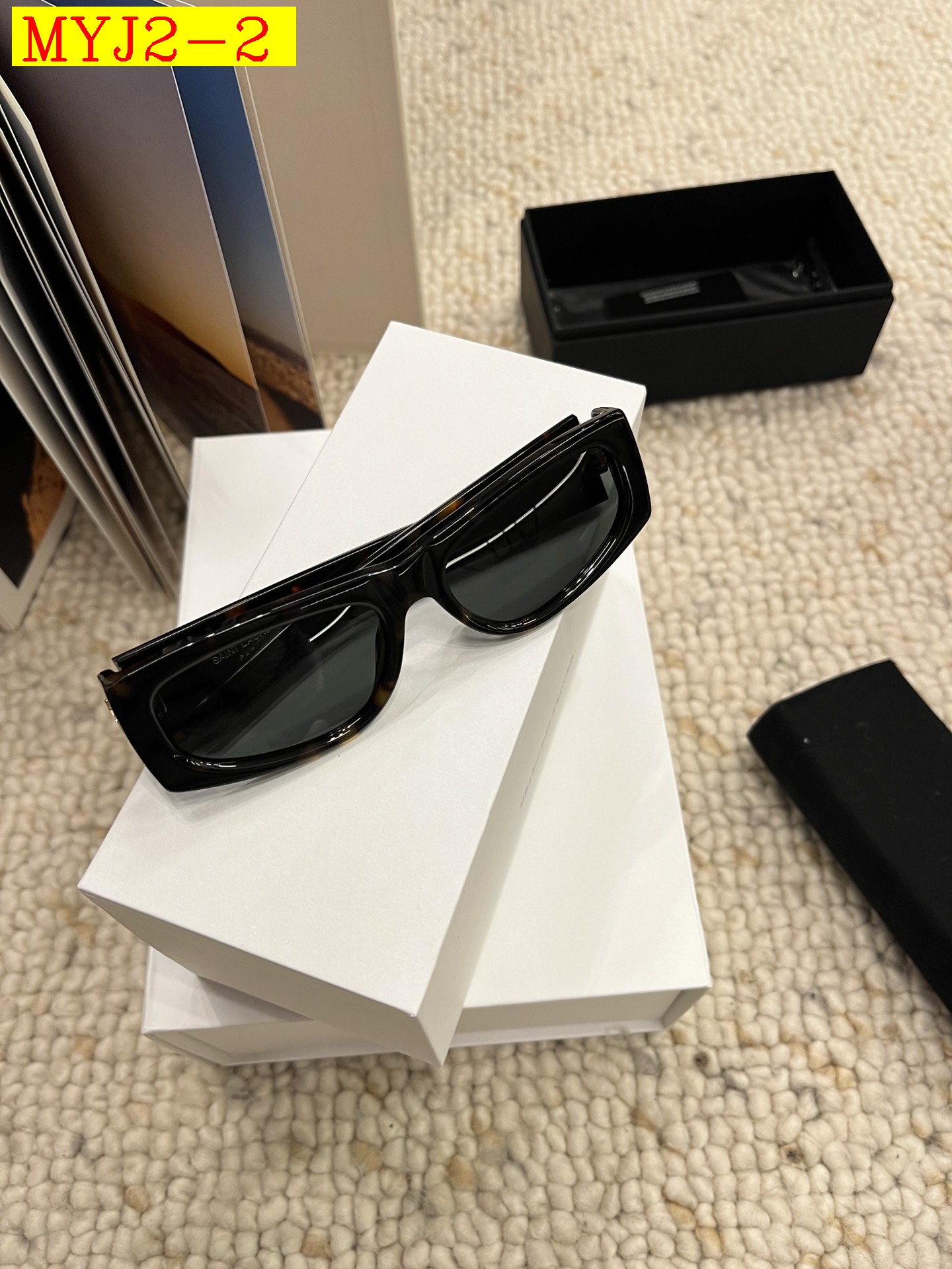 45$ dh YSL Sunglassess With Box 92685034157 MYJ2 gallery
