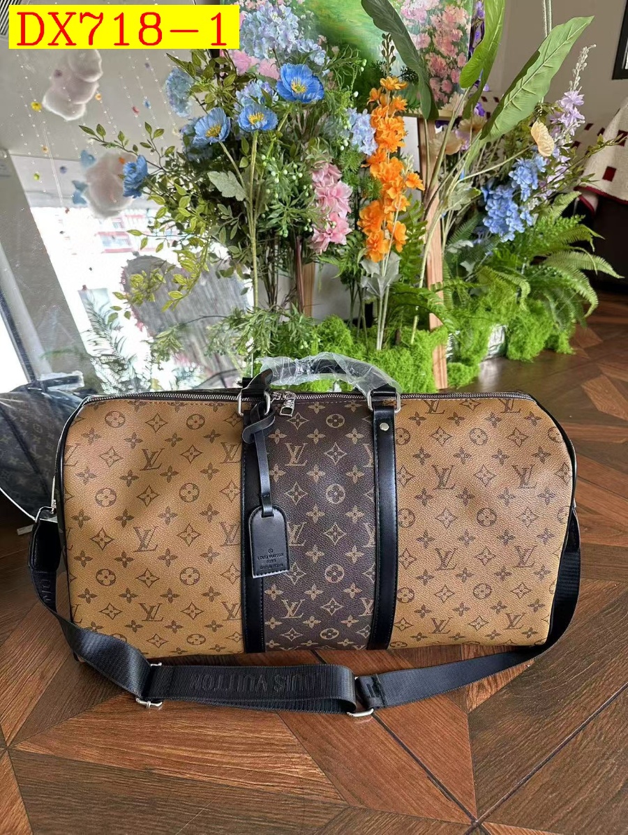 46$ Lv pu Travelling bag size 52x24x16 cm 414788 DX718 gallery