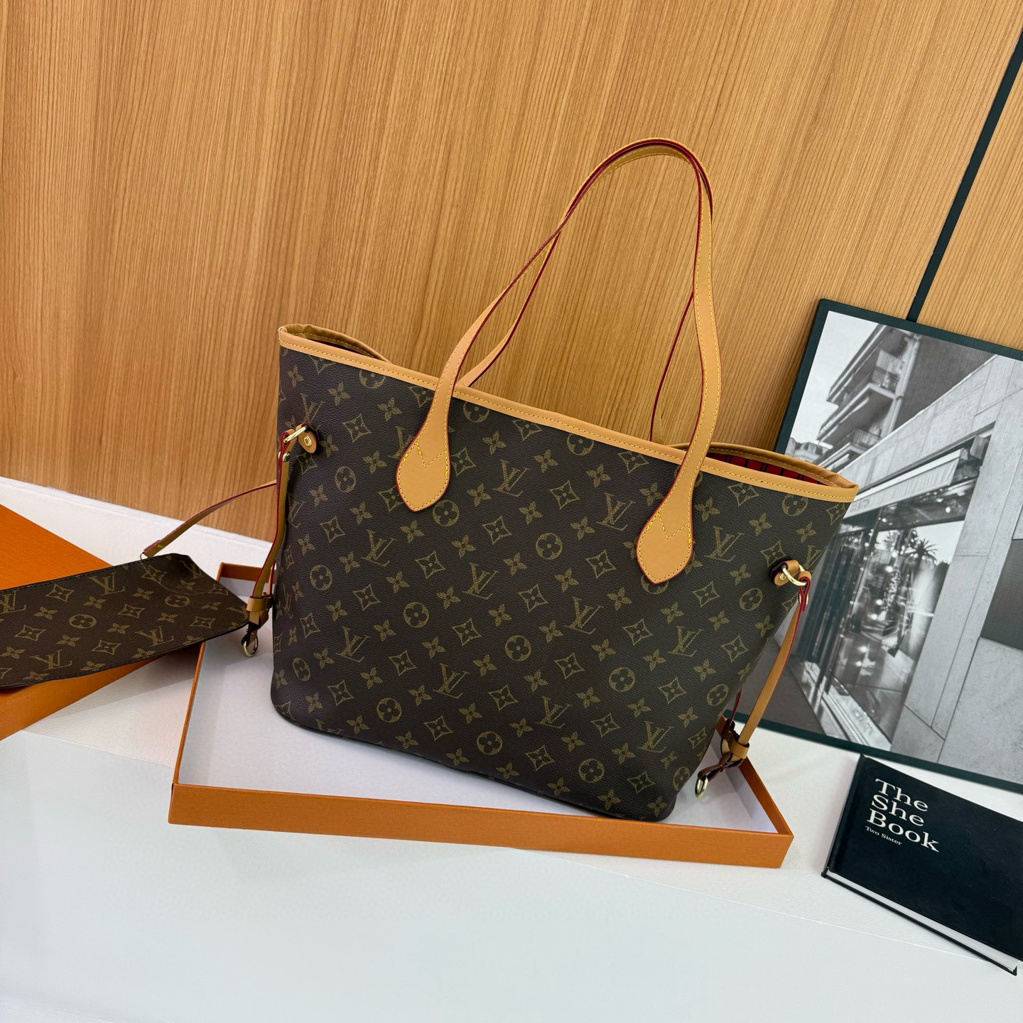 48$ Lv Y002 tote pu size 43x29x17 cm 017630 DX716 gallery