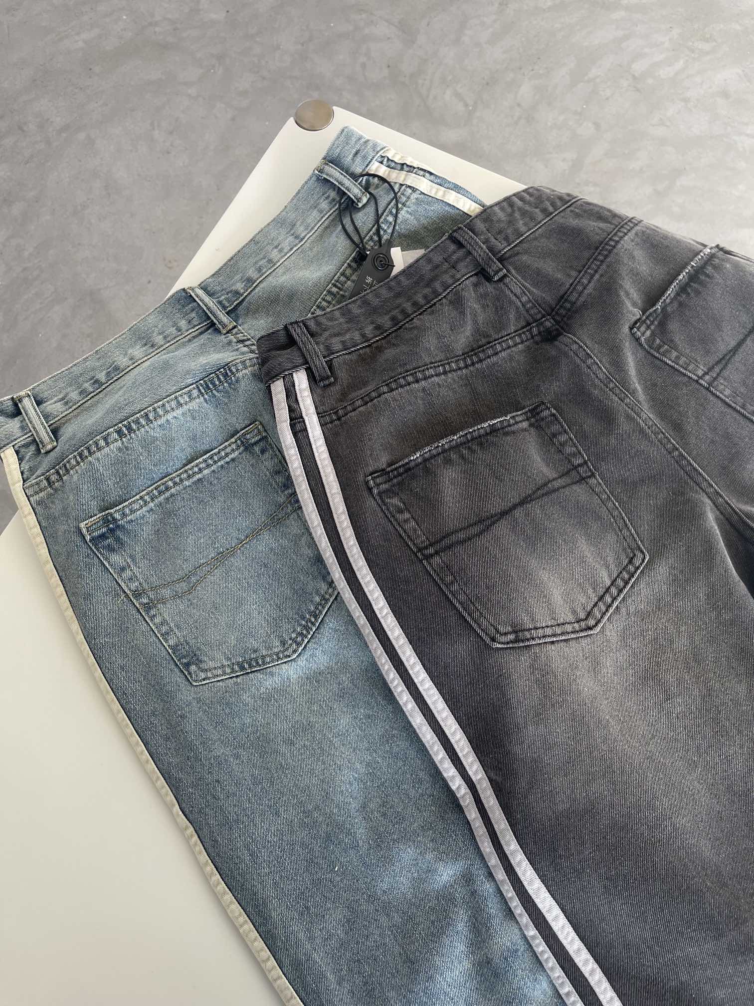50$ Balenciaga Pants size S-XL 423620 WX116 gallery