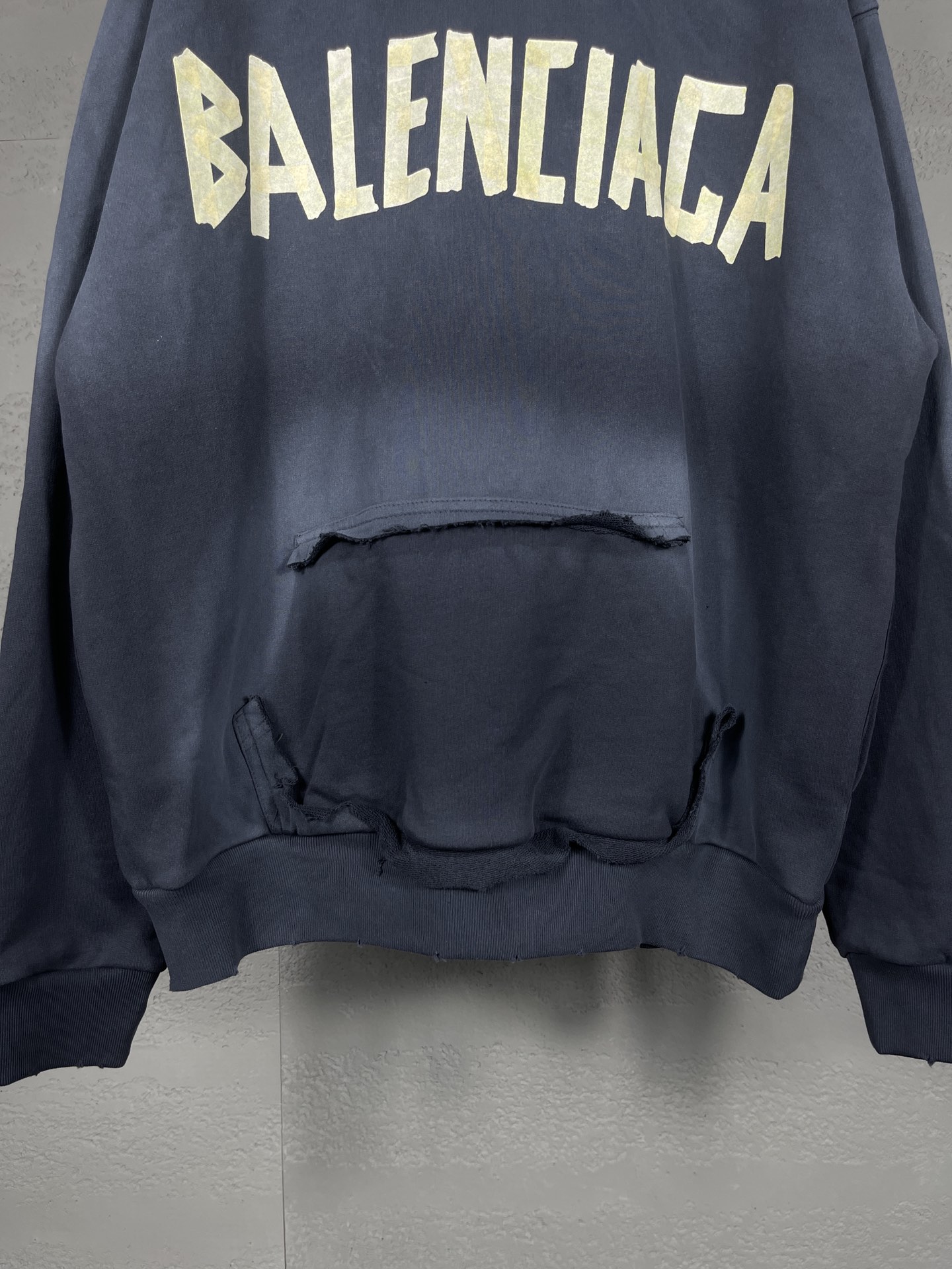 51$ 02342 BALENCIXGA size XS-L 535420 CODE WX82 gallery