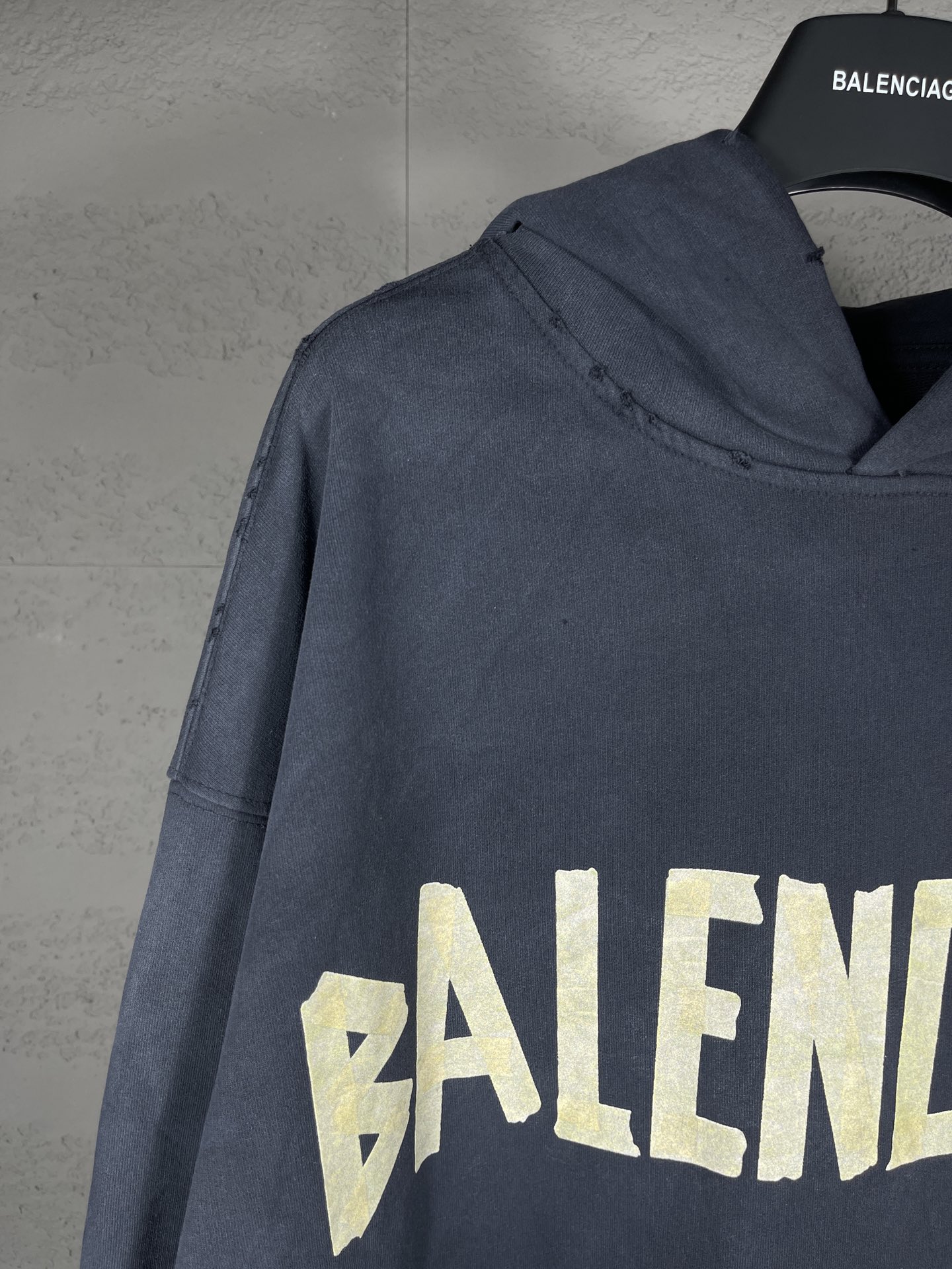51$ 02342 BALENCIXGA size XS-L 535420 CODE WX82 gallery