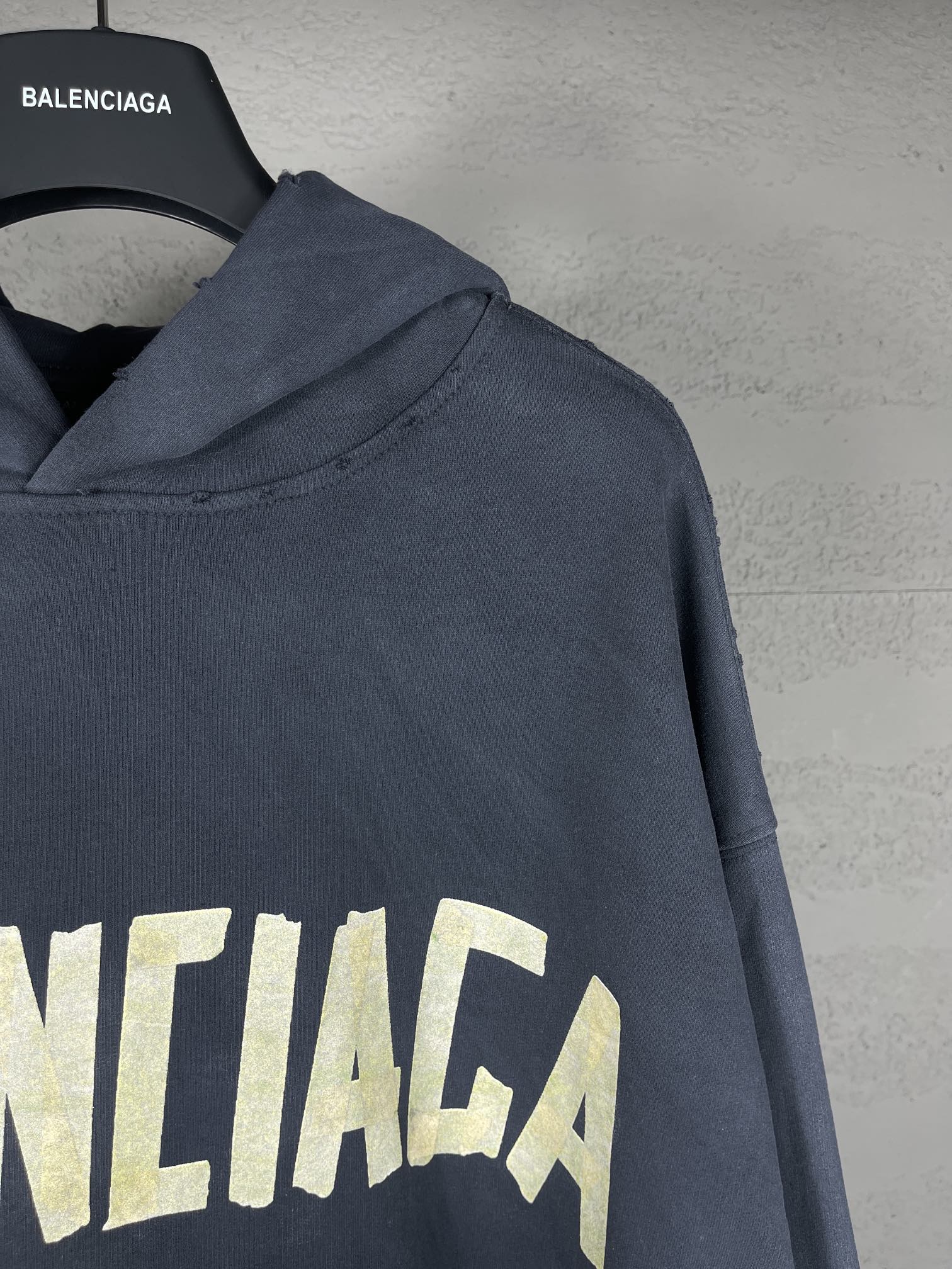 51$ 02342 BALENCIXGA size XS-L 535420 CODE WX82 gallery