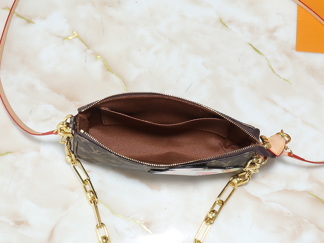 52$ LV Pochette Accessoires Shoulder bag size 22x13x4 cm 037030 BR2106 gallery