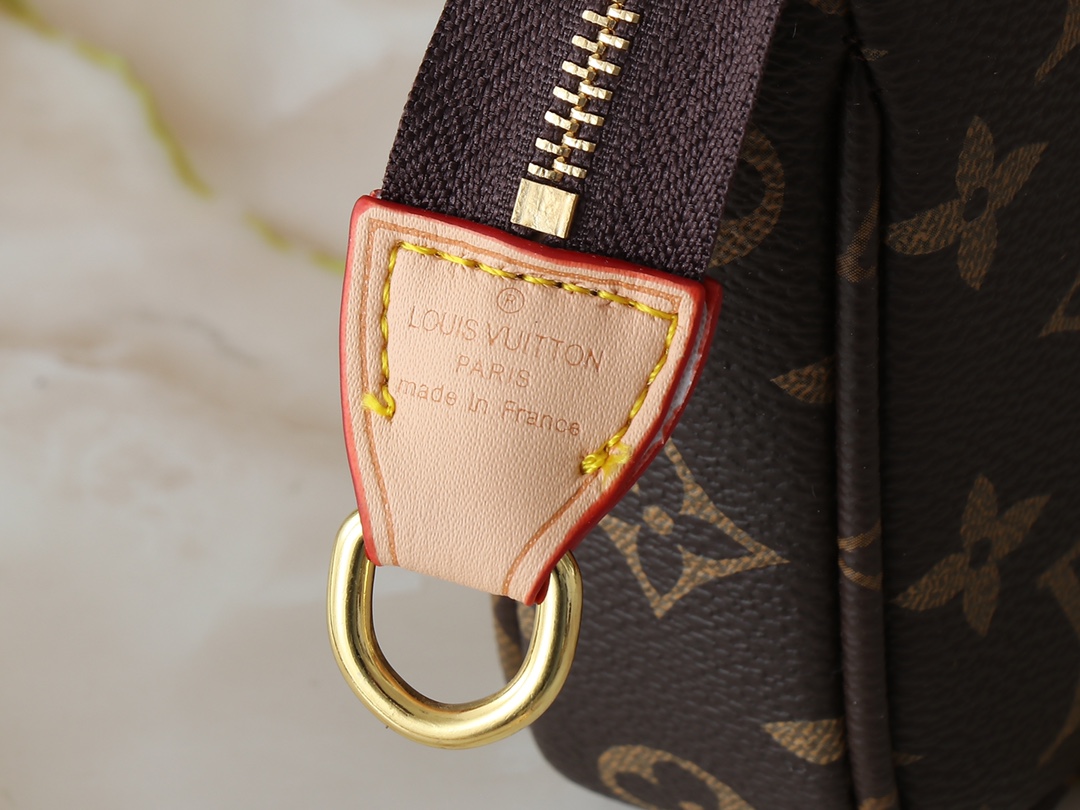 52$ LV Pochette Accessoires Shoulder bag size 22x13x4 cm 037030 BR2106 gallery