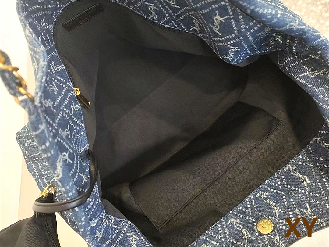 53$ YSL 1985 Shoulder bag size 51x33 cm 620410 BR1764 gallery
