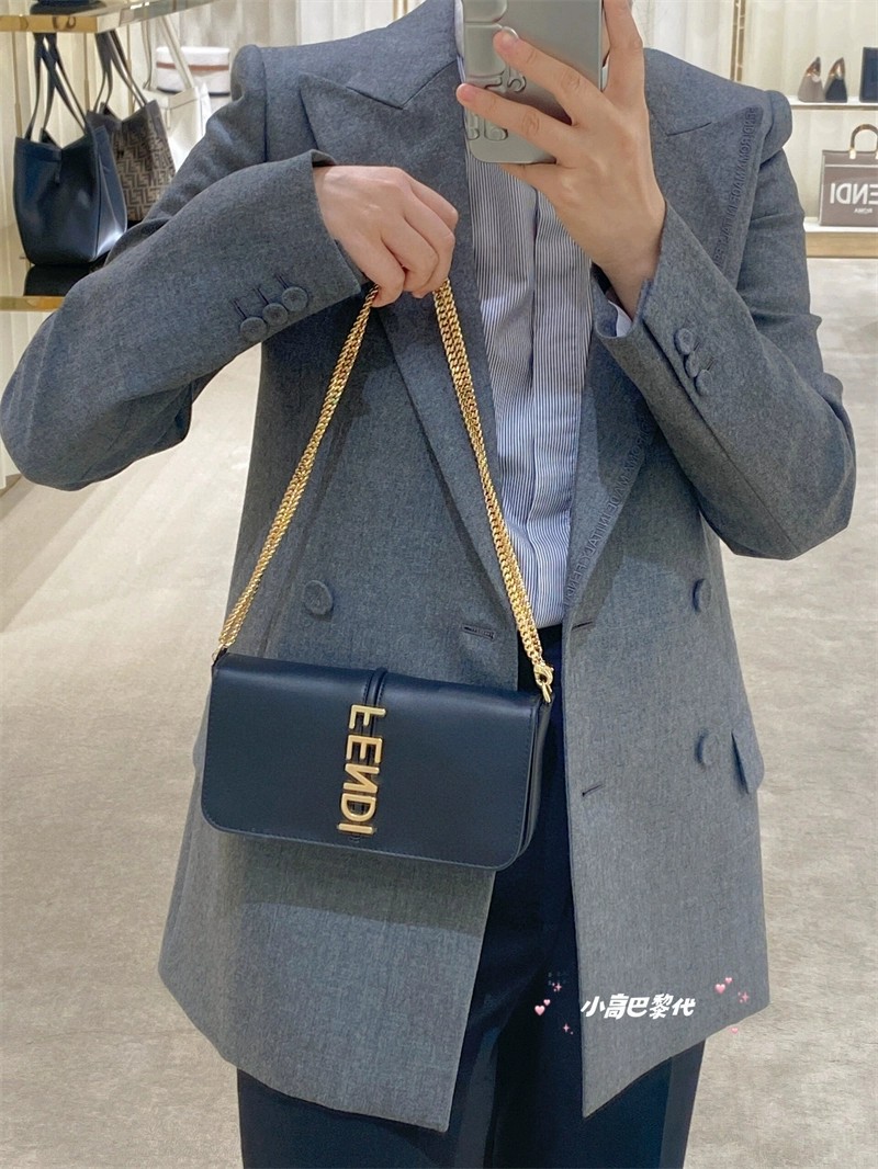 54$ new_dh FENDI  size 21X11X4 CM 53142035515 XR6B172 gallery