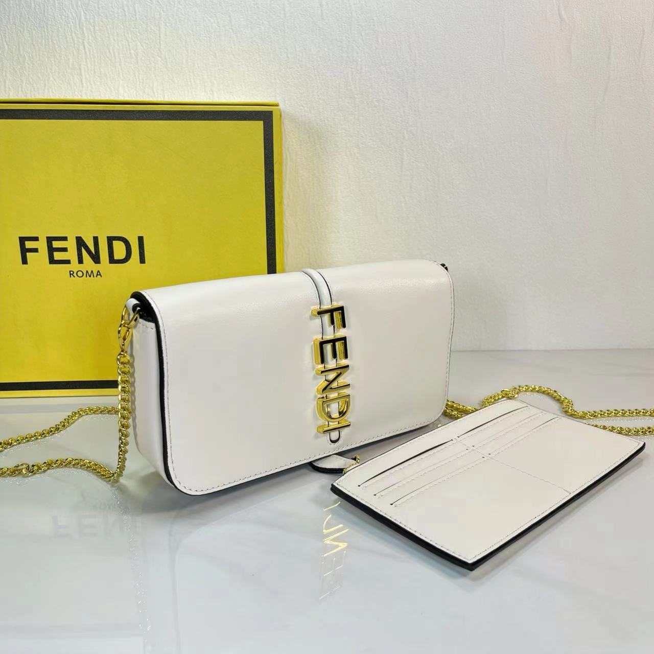 54$ new_dh FENDI  size 21X11X4 CM 53142035515 XR6B172 gallery