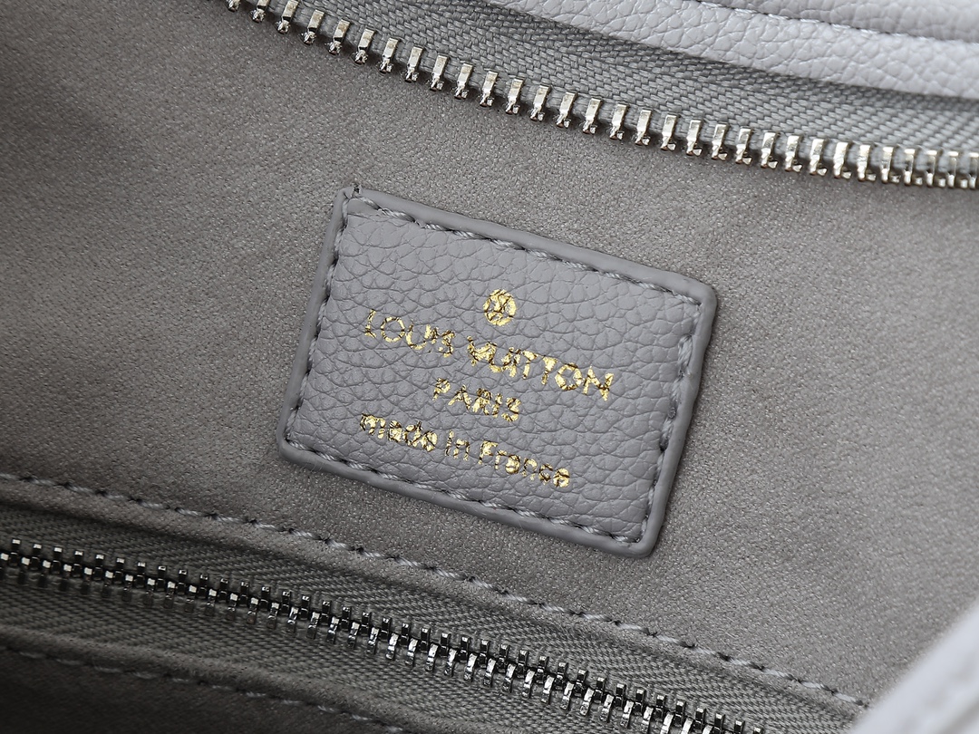 56$ LV CarryAll Mono gram Empreinte size 29x24x12 cm 437200 BR1974 gallery