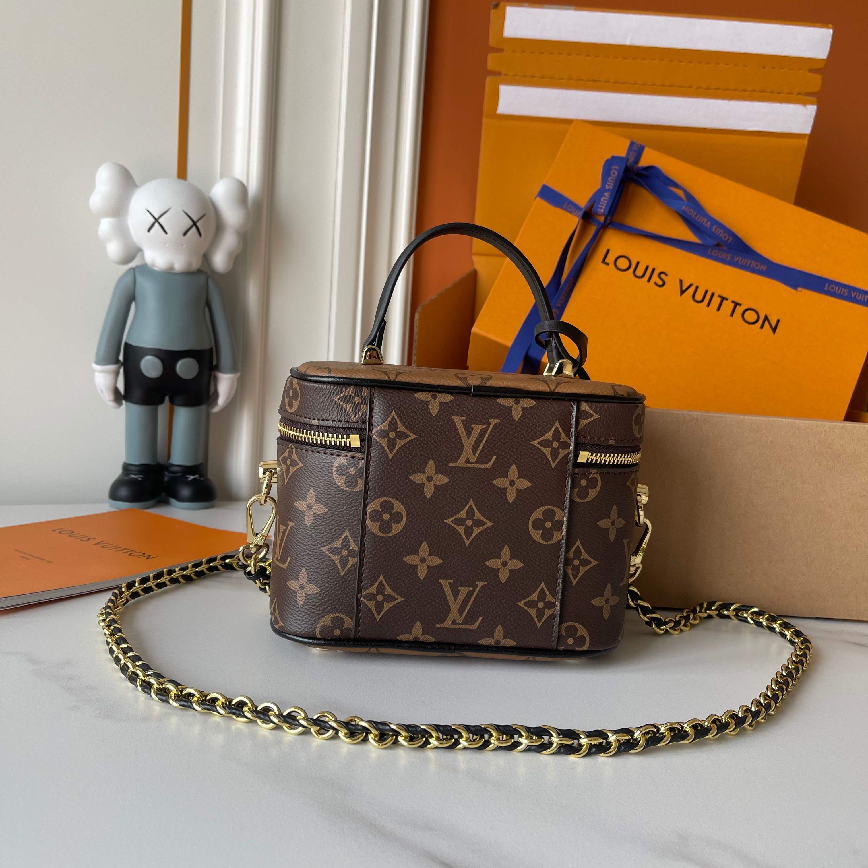 58$ LV Giant Monogram Shoulder bag size 19x13x11 cm 234480 BR2090 gallery