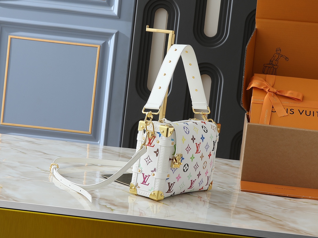 59$ LV Side Trunk Monogram size 23x16x8 cm 132630 BR1986 gallery