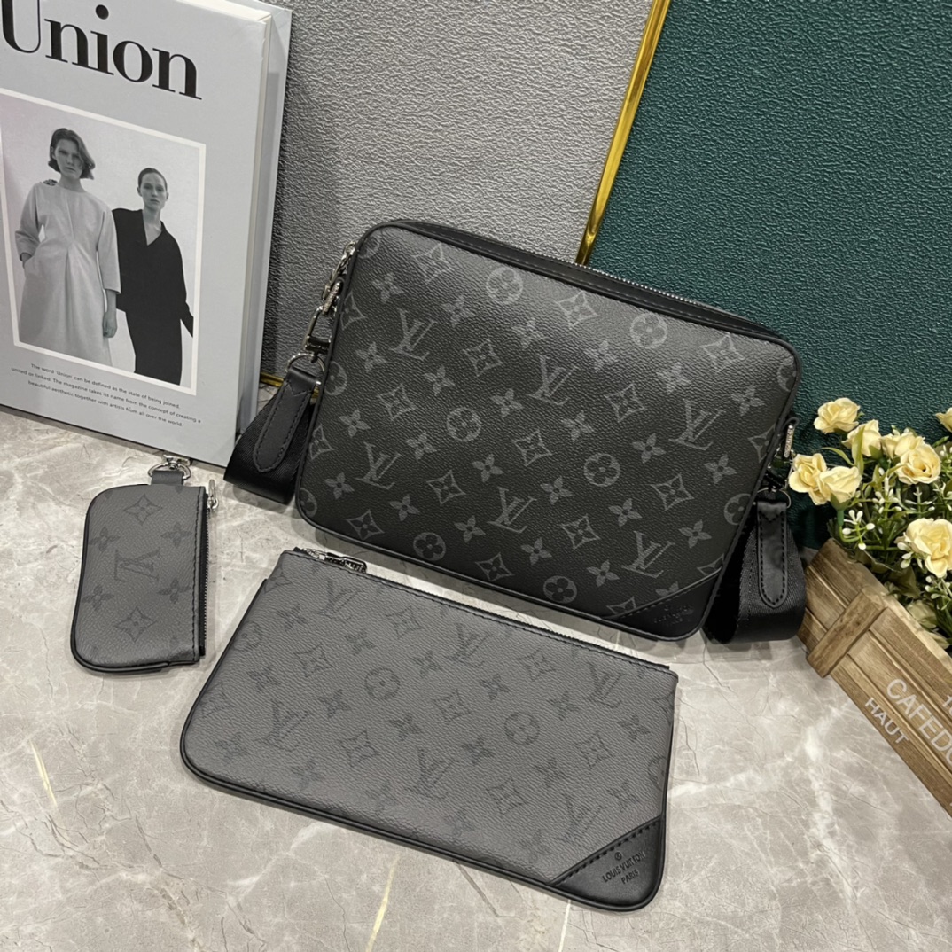 63$ LV Monogram Eclipse Shoulder bag size 25X18X7 cm 636800 BR2136 gallery