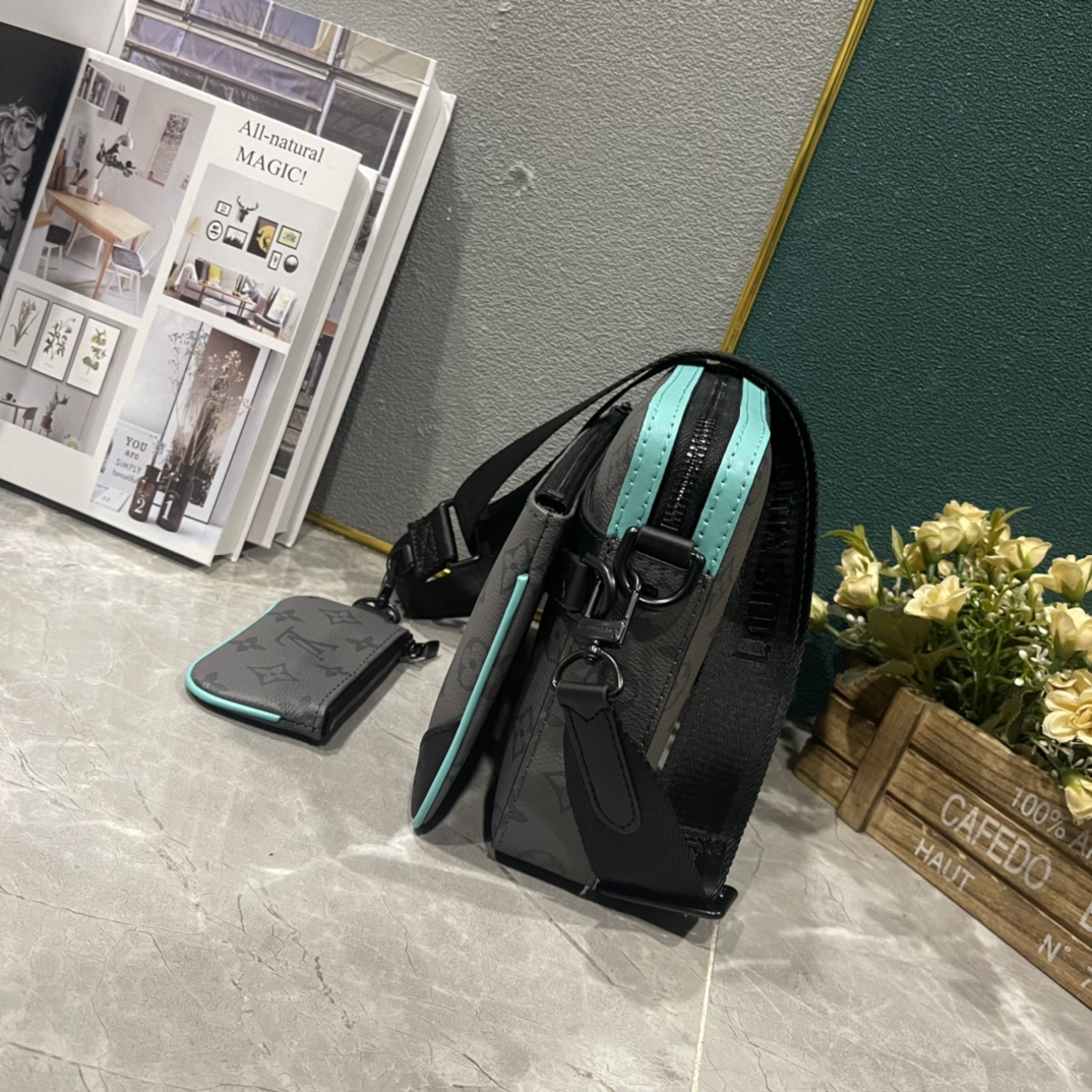 63$ LV Monogram Eclipse Shoulder bag size 25X18X7 cm 636800 BR2136 gallery