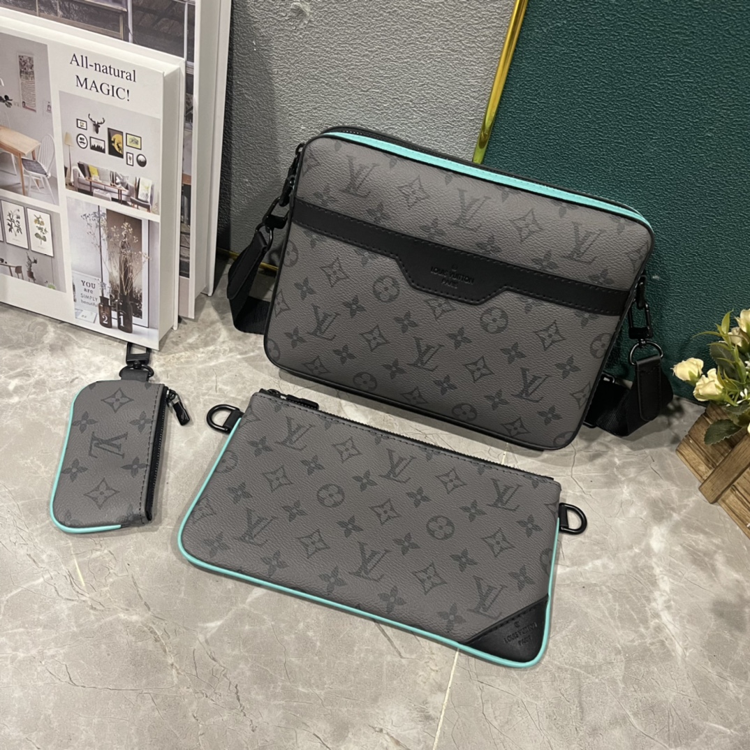 63$ LV Monogram Eclipse Shoulder bag size 25X18X7 cm 636800 BR2136 gallery