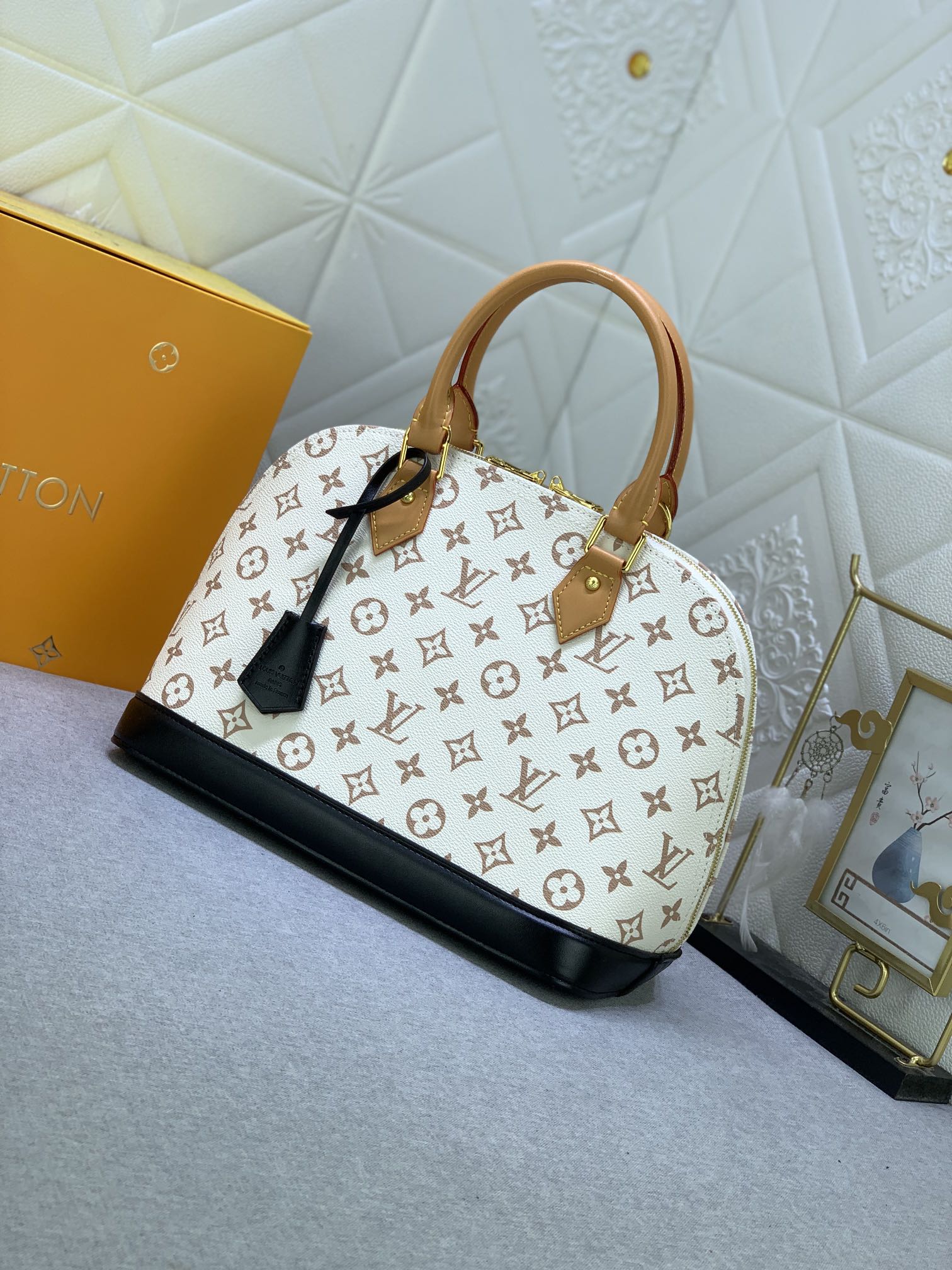 65$ new_dh LV_M46921 M53151 Quality SIZE 32X24X16 CM 84542046324 XR3B122 gallery