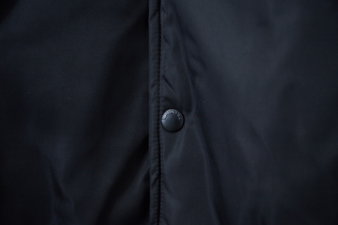 73$ BLCG 24FW Cotton-padded coat size 46-52 342120 WX108 gallery