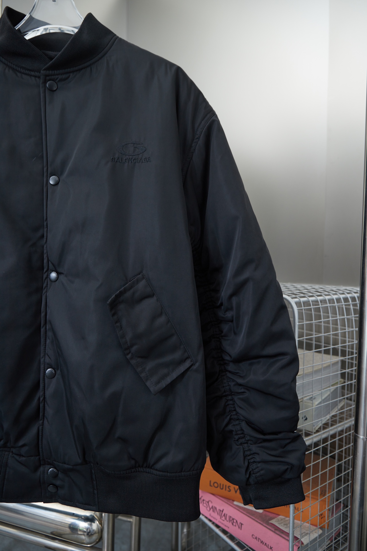 73$ BLCG 24FW Cotton-padded coat size 46-52 342120 WX108 gallery