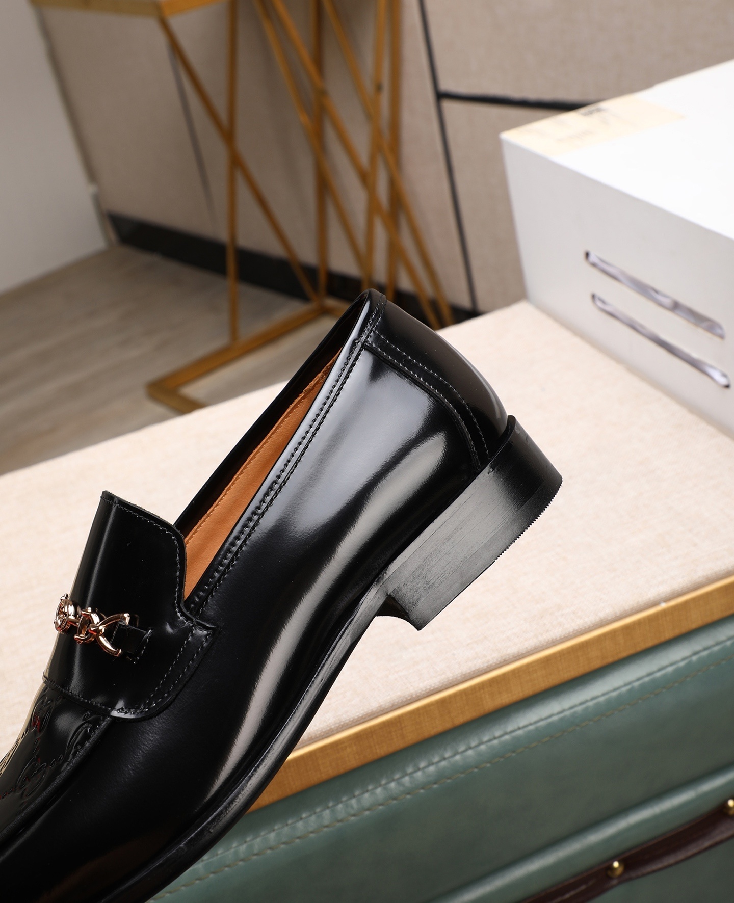 100$ GUCCI size 38-45 061670 MRB366 gallery