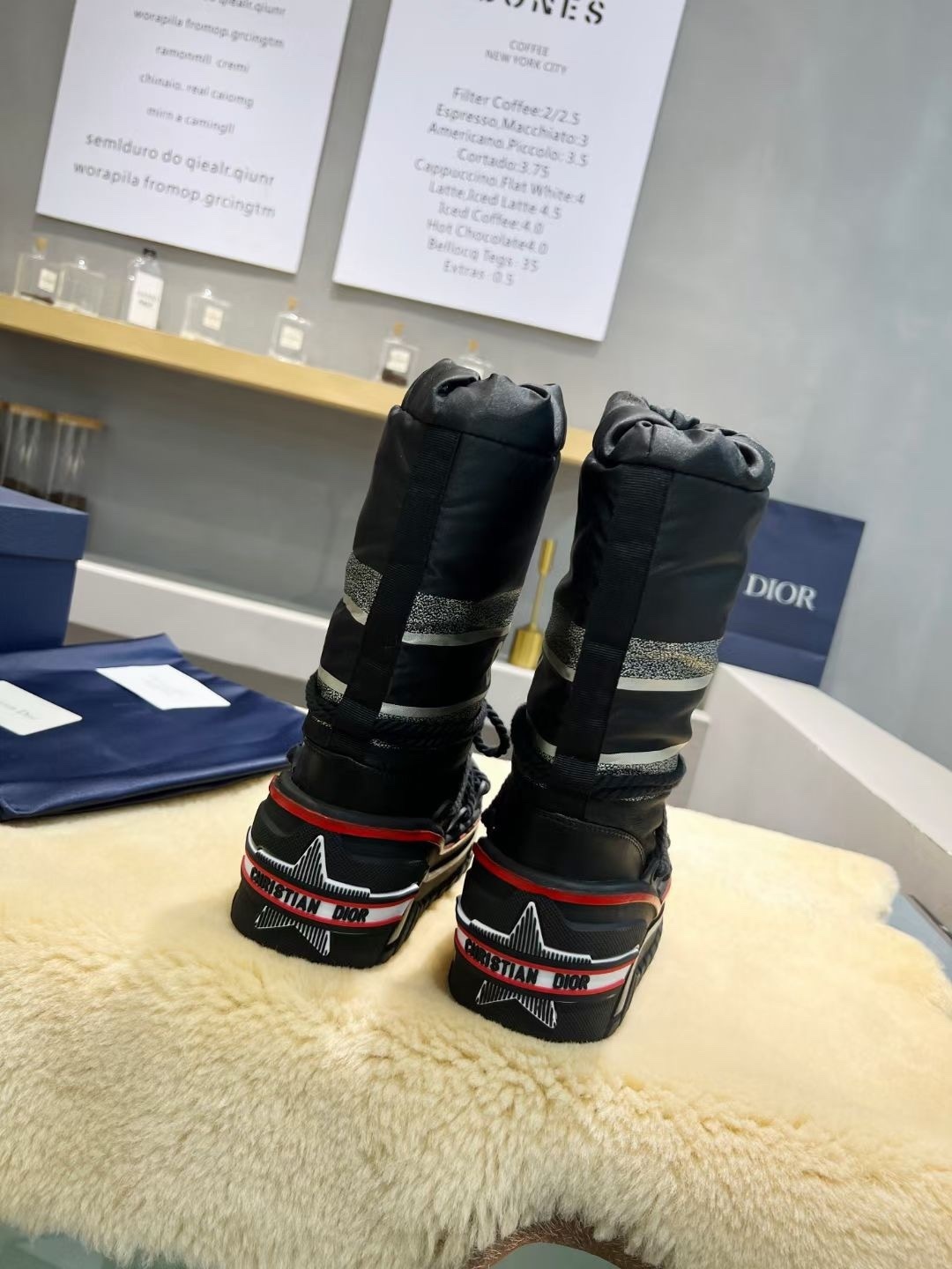 106$ Top Quality Dior Alps Oblique Size 35-40 152660 ZZ947 gallery