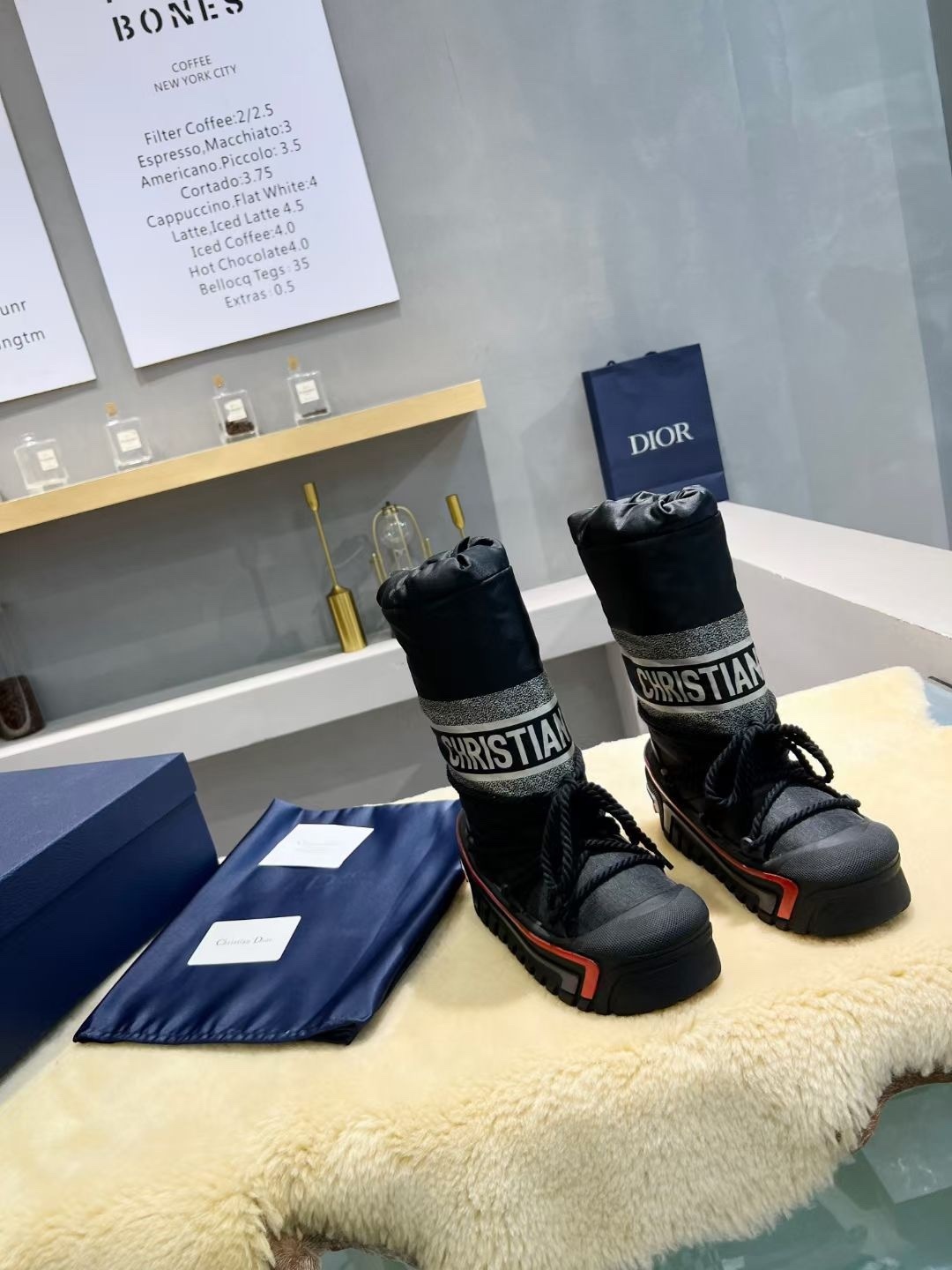 106$ Top Quality Dior Alps Oblique Size 35-40 152660 ZZ947 gallery