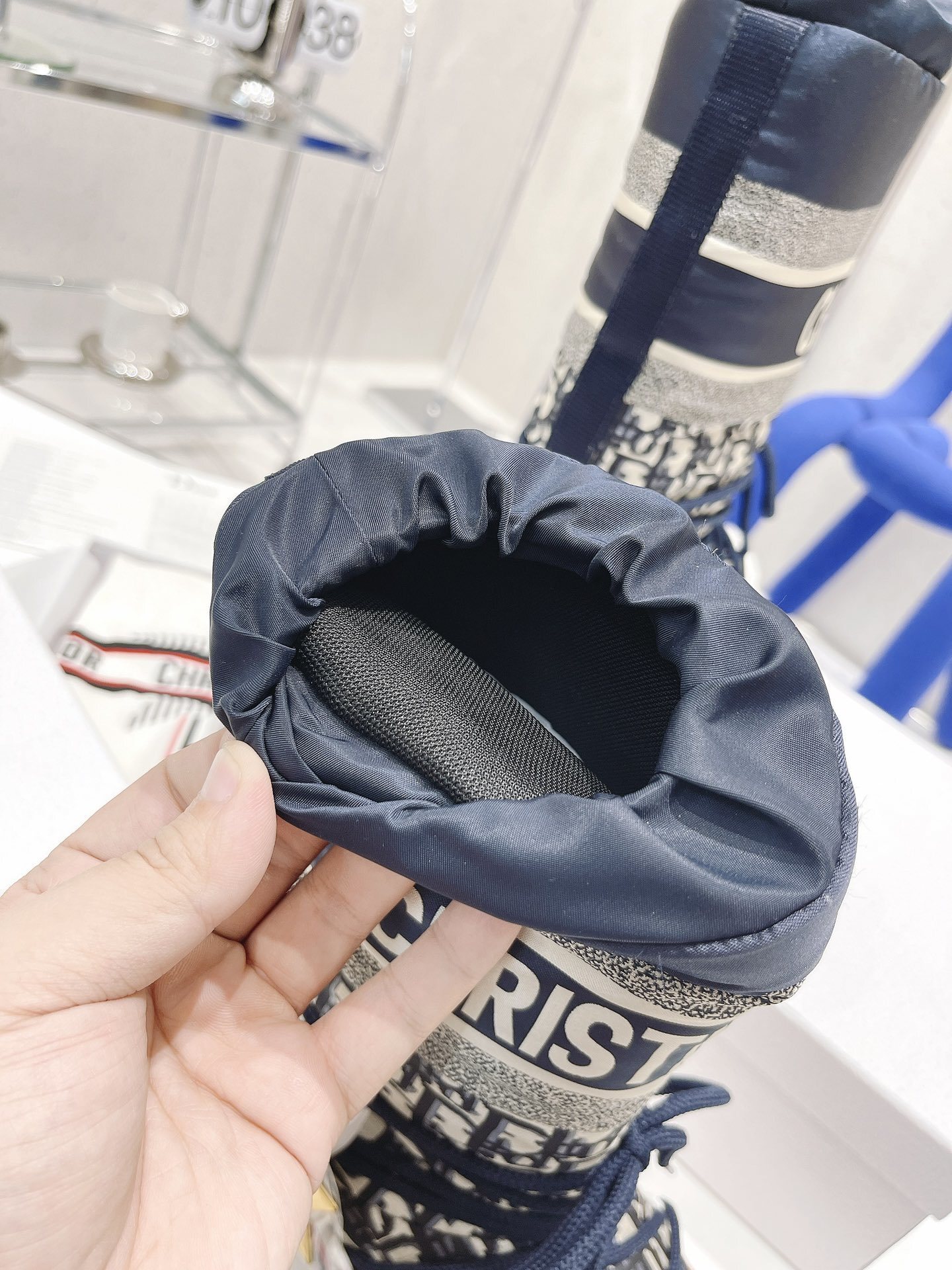 106$ Top Quality Dior Alps Oblique Size 35-40 152660 ZZ947 gallery