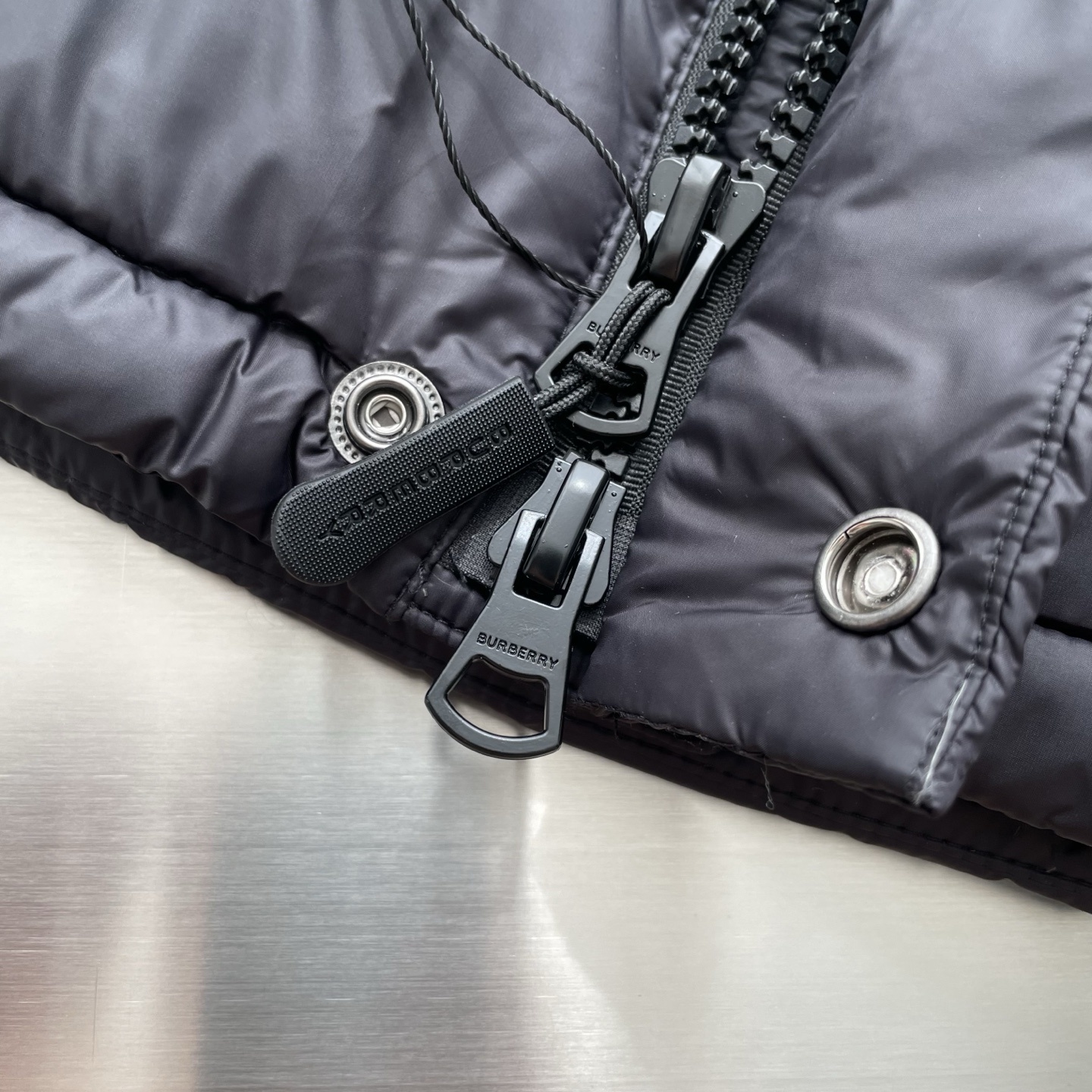 107$ Top Quality Burrberry Jacket Duck Size M-3XL 460820 HY98 gallery