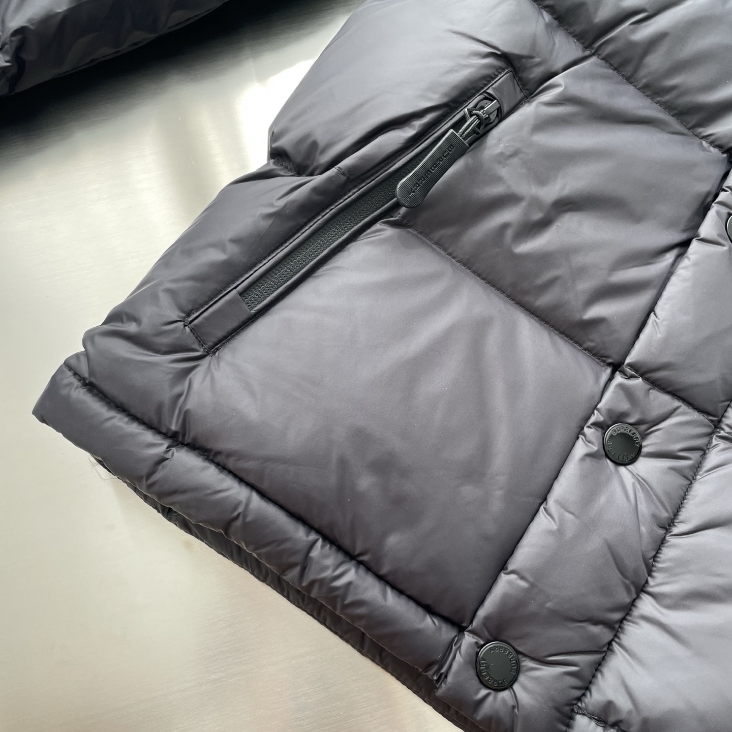 107$ Top Quality Burrberry Jacket Duck Size M-3XL 460820 HY98 gallery