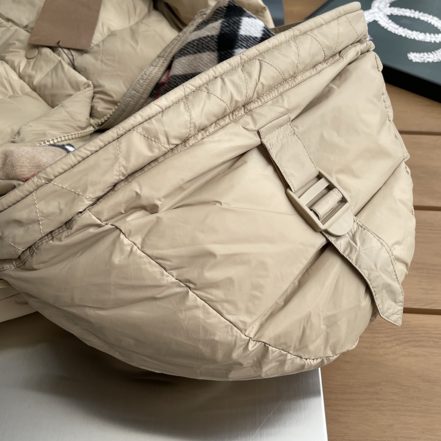 107$ Top Quality Burrberry Jacket Duck Size M-3XL 460820 HY98 gallery