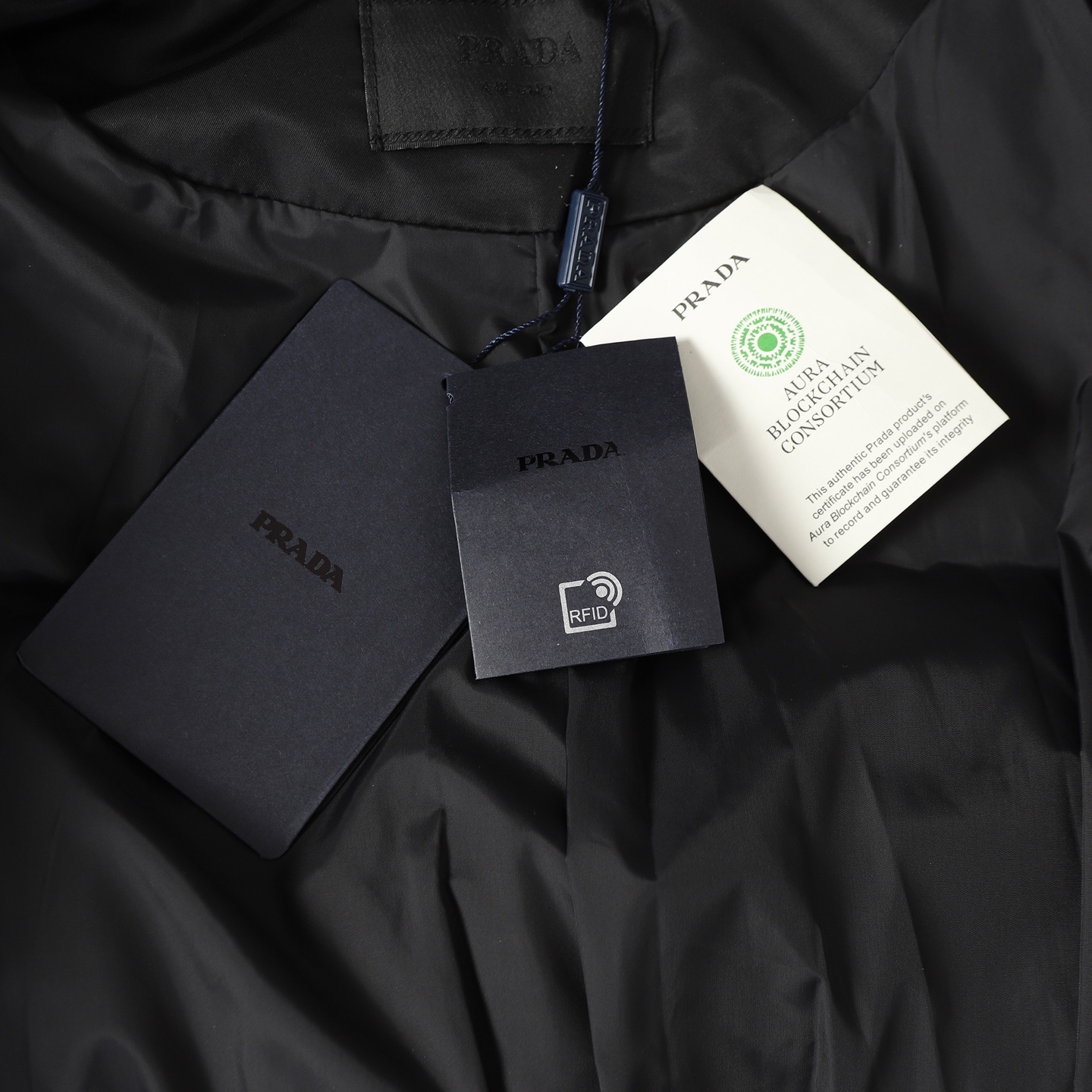 116$ Top Quality Prada Jacket duck Size S-XL 475700 WYF2 gallery