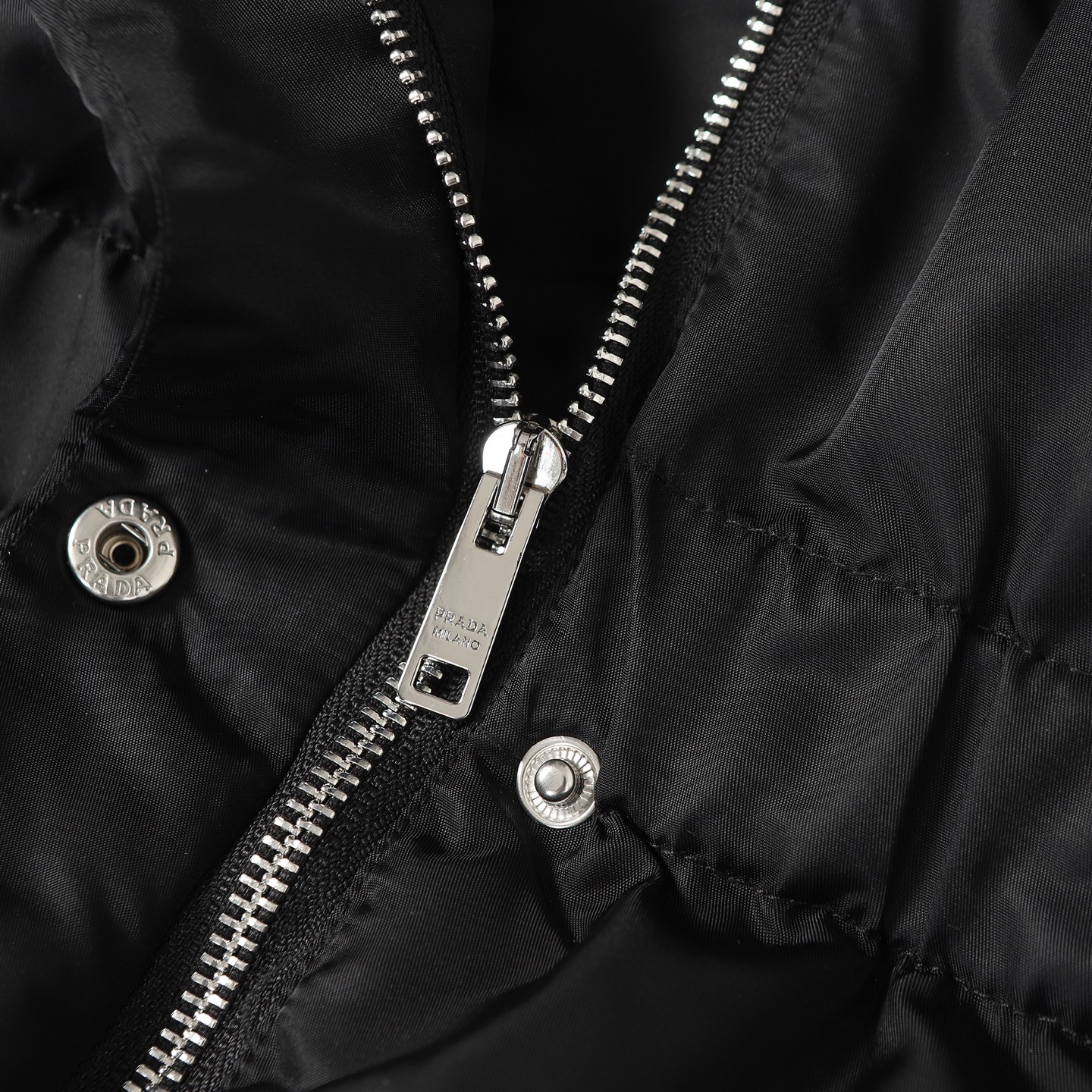 116$ Top Quality Prada Jacket duck Size S-XL 475700 WYF2 gallery