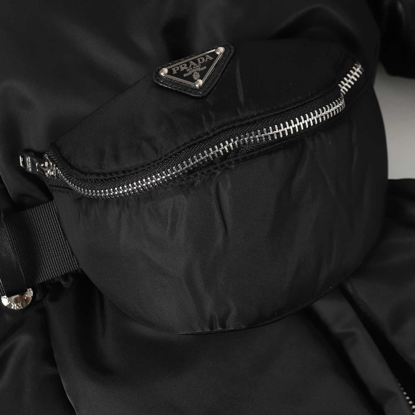 116$ Top Quality Prada Jacket duck Size S-XL 475700 WYF2 gallery